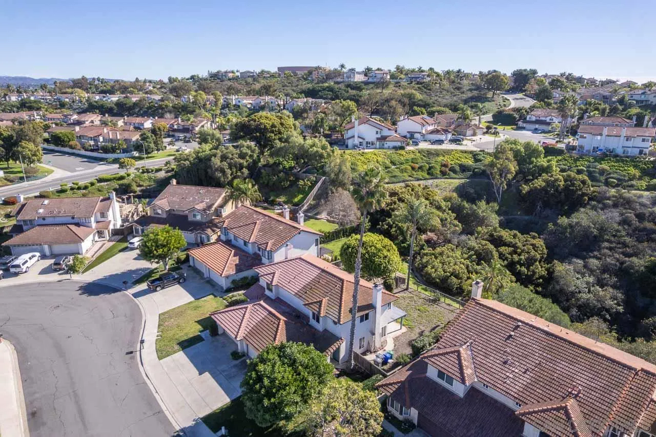 https://cdn.realtyfeed.com/cdn/127/250045196/d344ace10ae84be30537438a27cc9f37.webp
