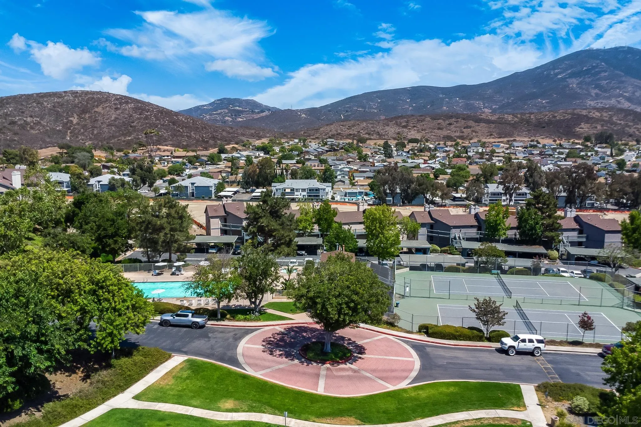 https://cdn.realtyfeed.com/cdn/127/250045202/e87e7ae7280098c0414de00c6b781584.webp