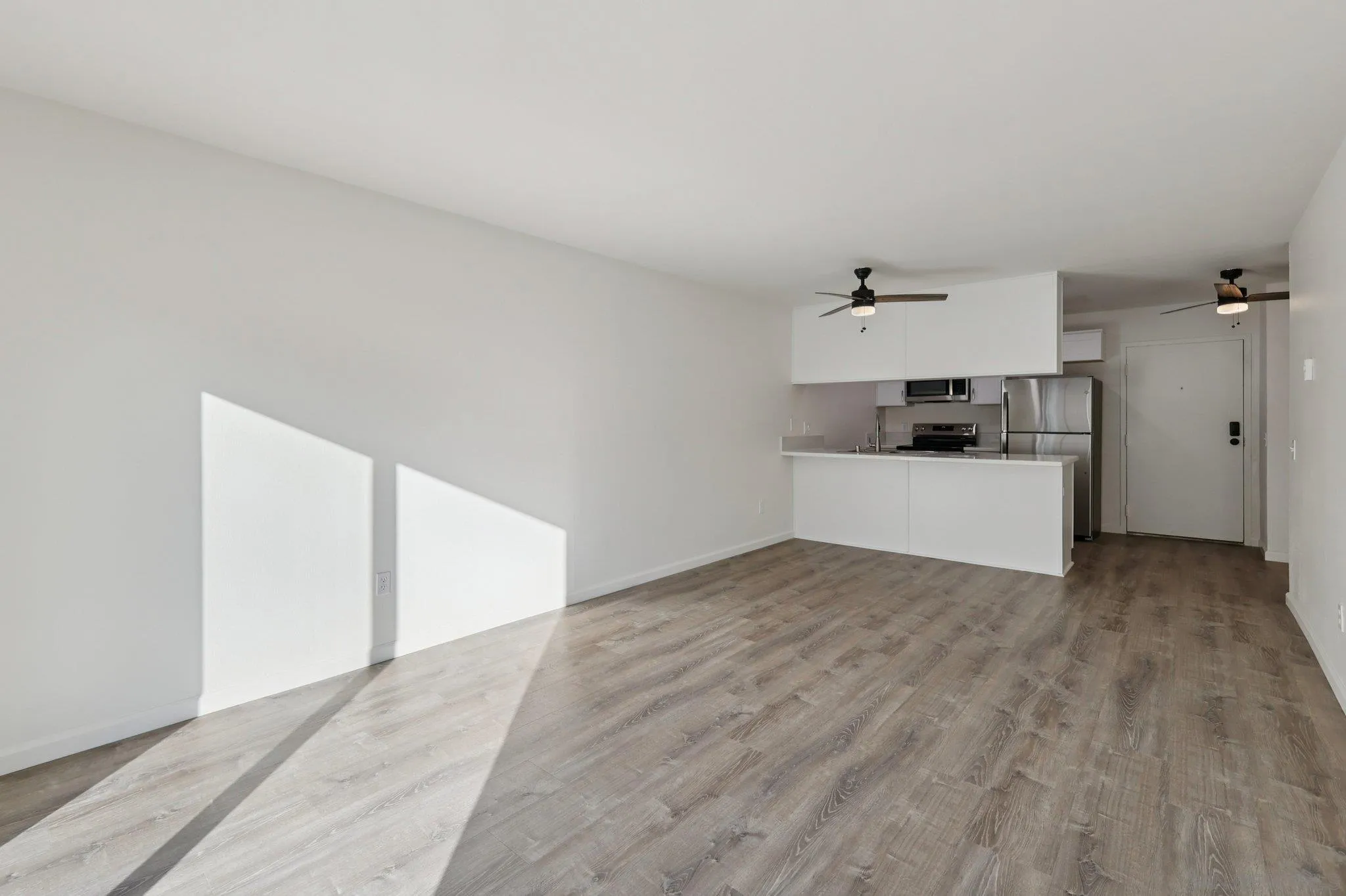 https://cdn.realtyfeed.com/cdn/127/250045204/9b72337f80891e4cfa3484195576e869.webp