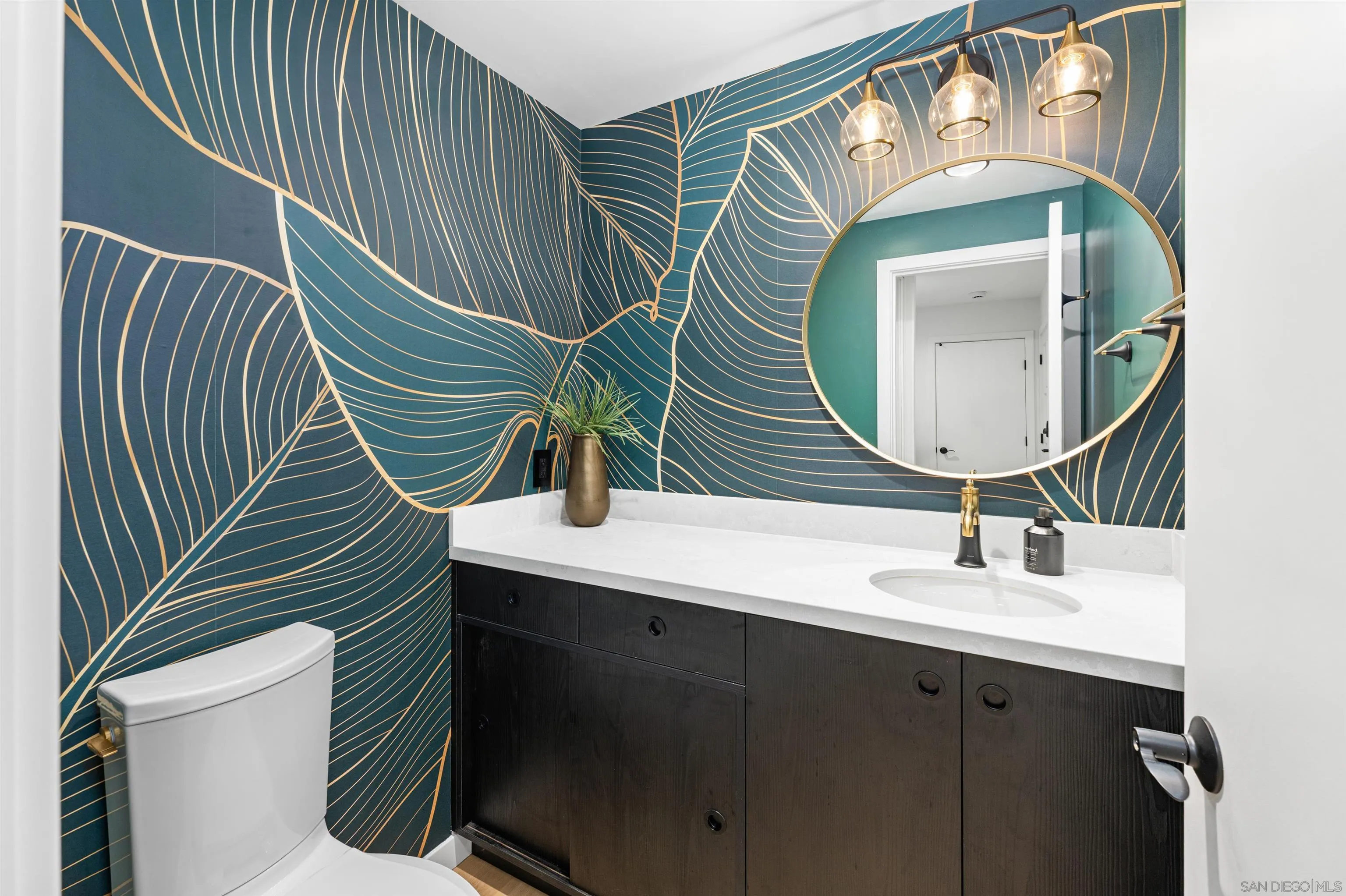https://cdn.realtyfeed.com/cdn/127/250045208/e5a0c9cace0a51088213b811549611e7.webp