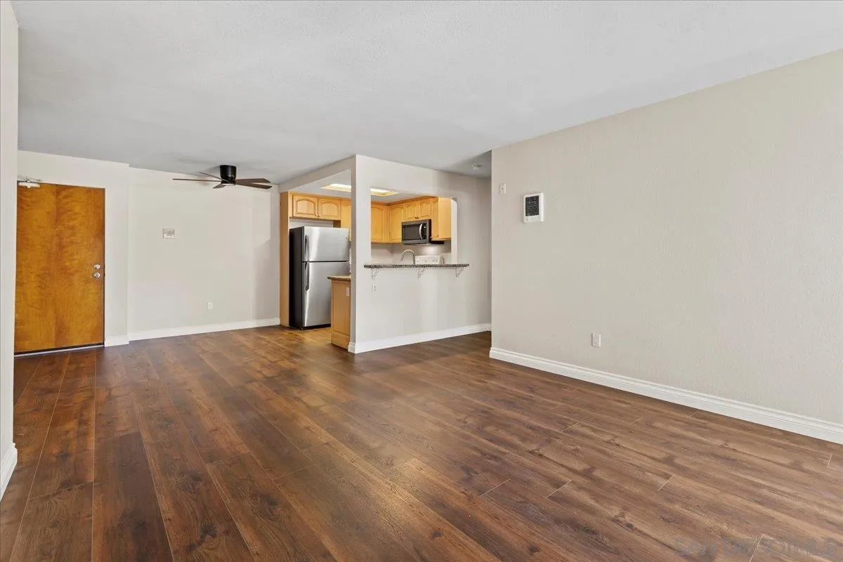 Photo #14: 250045225 Listing: Photo #14