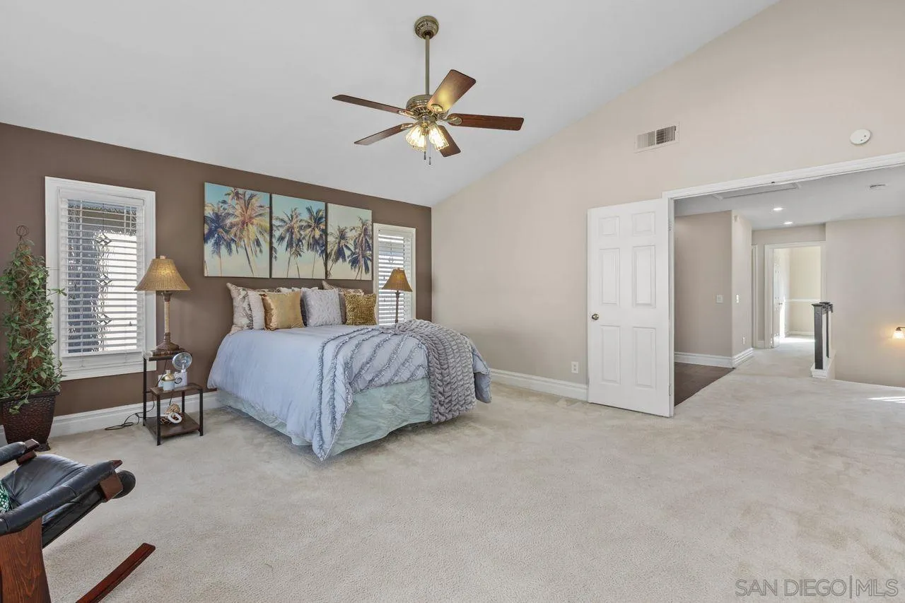 https://cdn.realtyfeed.com/cdn/127/250045237/43166c9266efc5661c23e330e063b280.webp