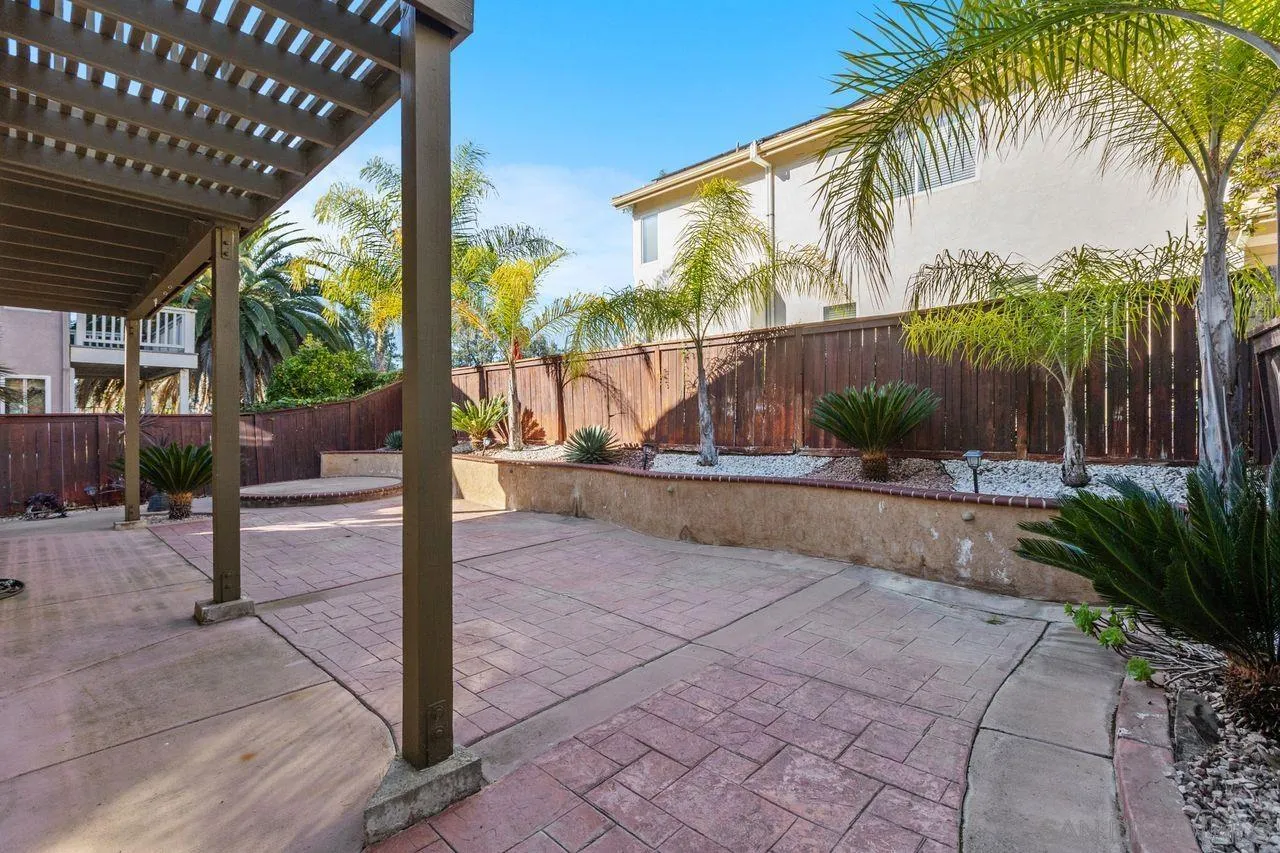 https://cdn.realtyfeed.com/cdn/127/250045237/8e97d42c241ebd0a909ad79504873ba8.webp