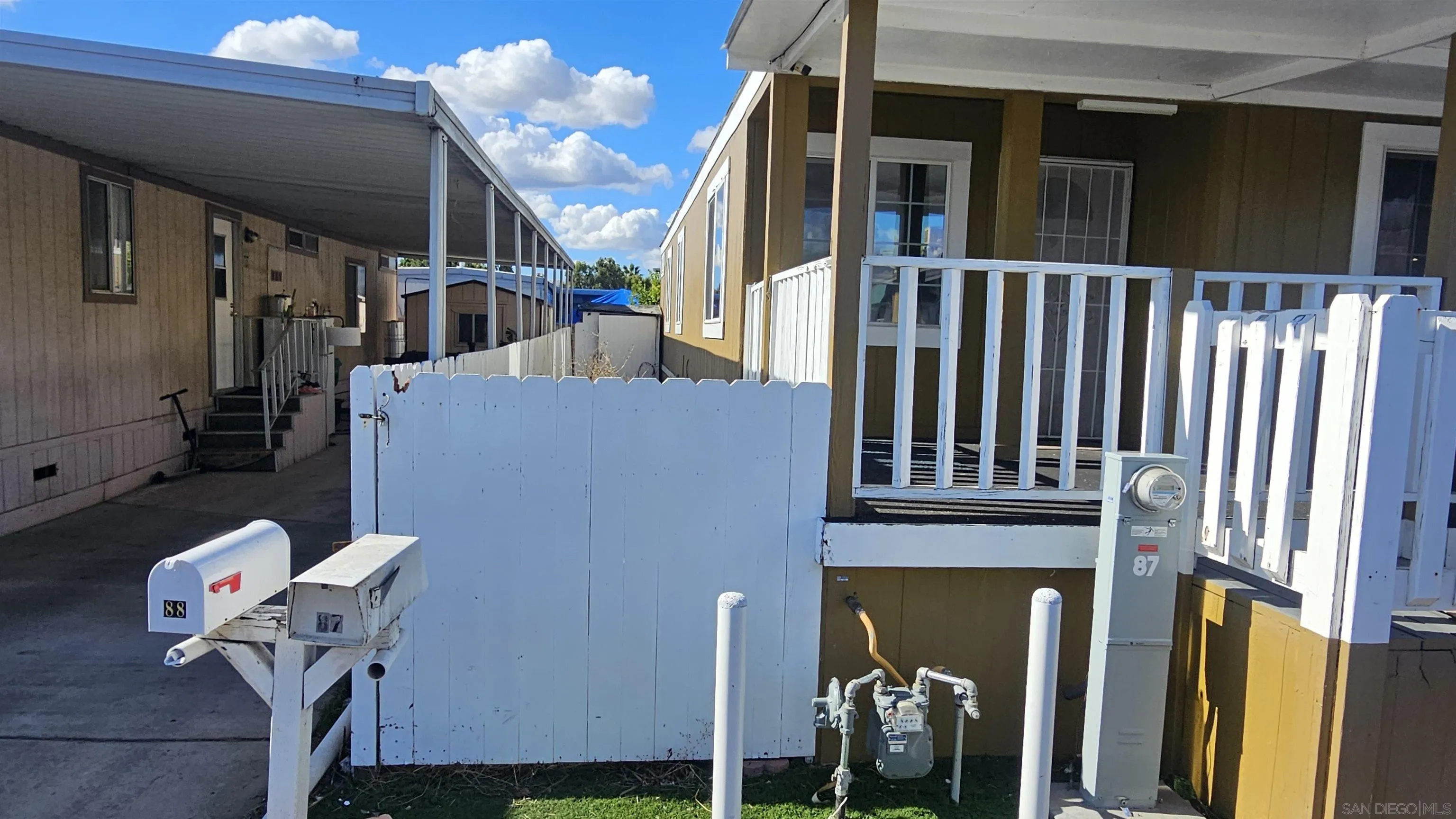 https://cdn.realtyfeed.com/cdn/127/250045242/c4efad1e0bc923b7ad1613a39071a48f.webp