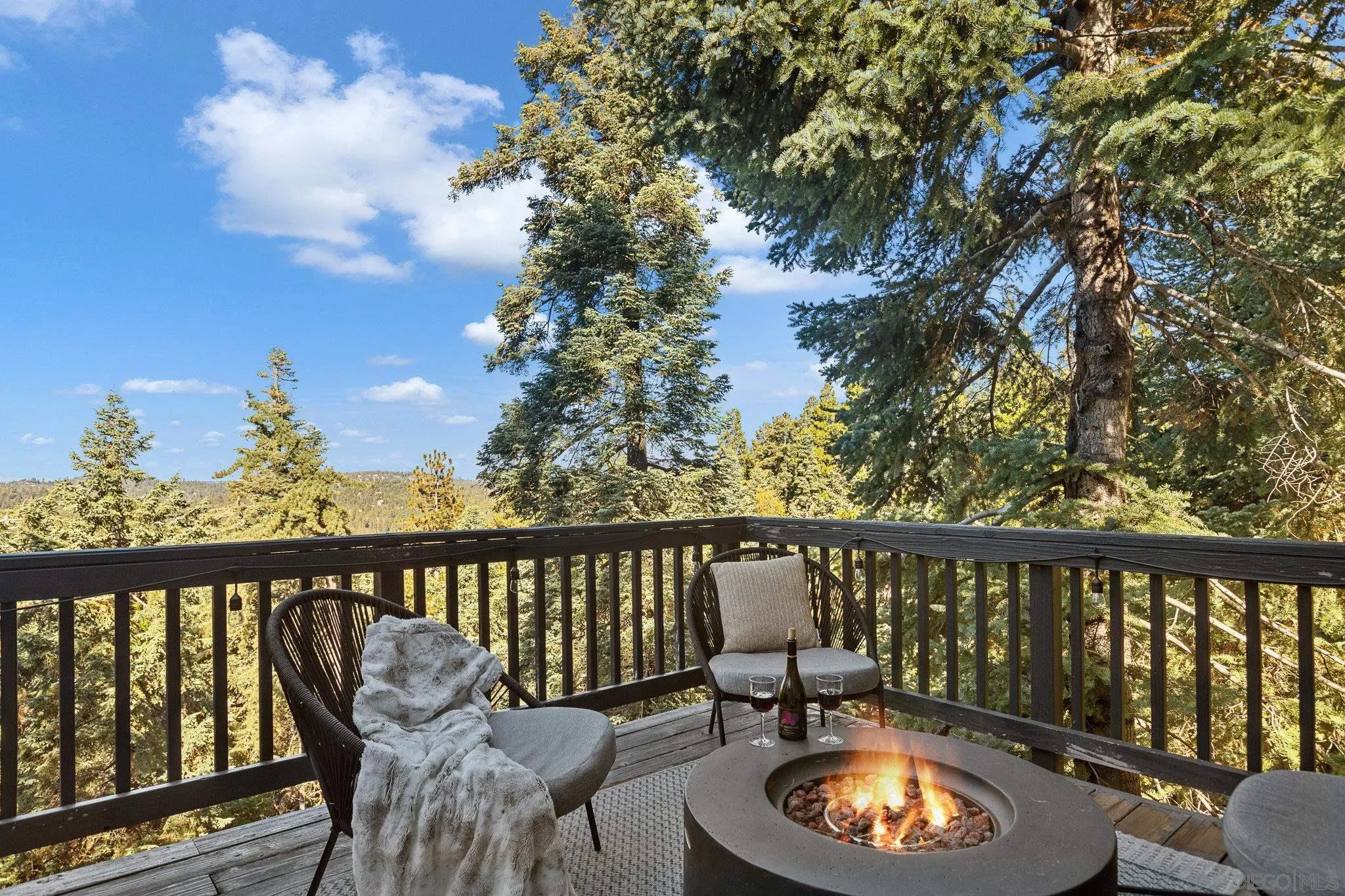 720 Buckingham Sq, Lake Arrowhead, CA 92352 - Photo 2 of 46, Lake Arrowhead, CA