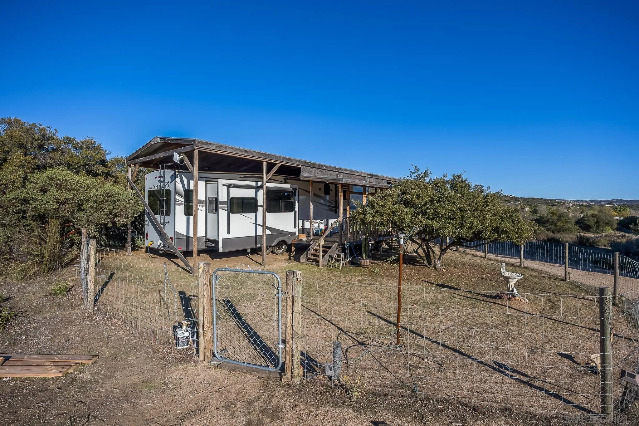 https://cdn.realtyfeed.com/cdn/127/250045251/16f0e25bddd8e541426cf0426e55de03.webp
