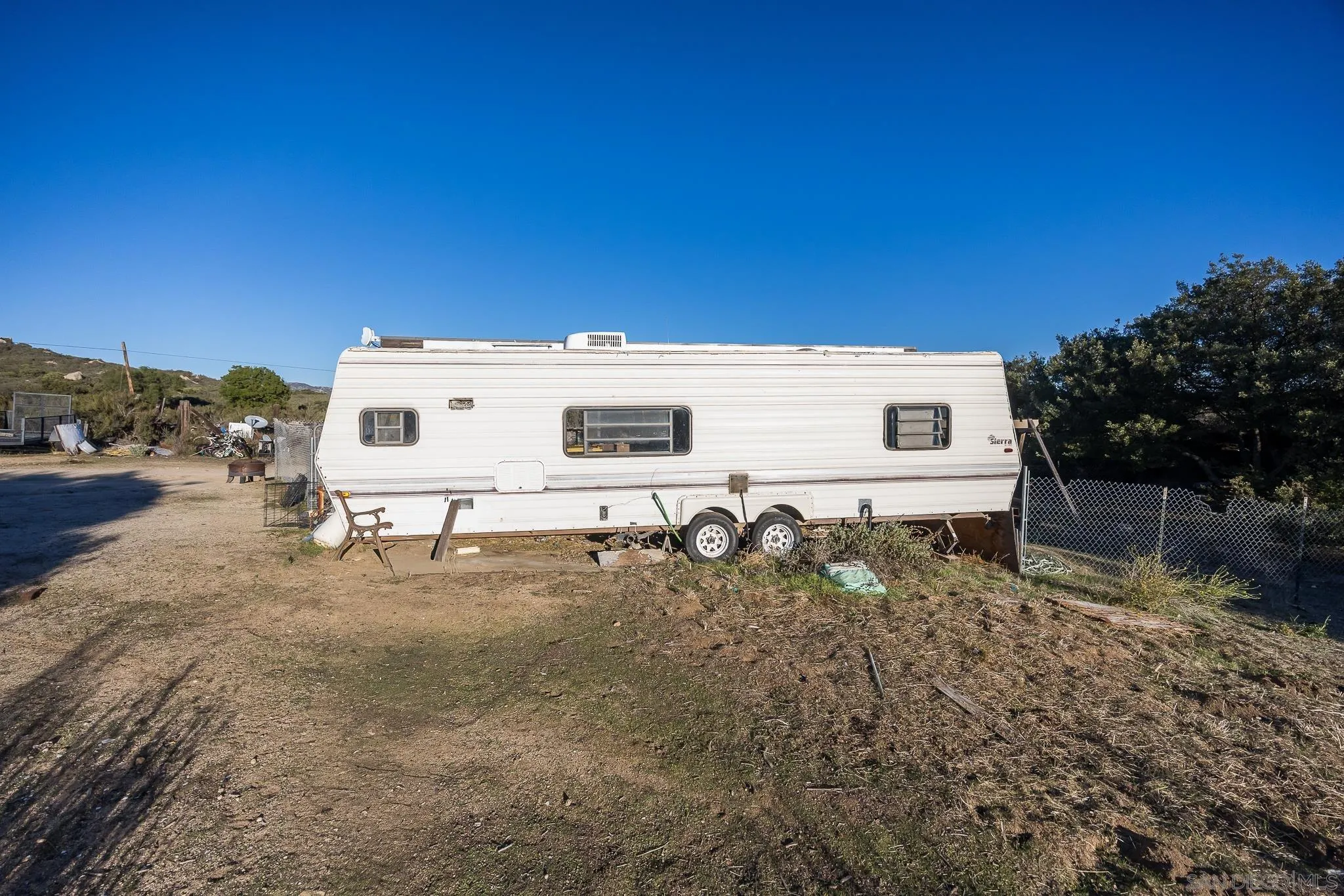 https://cdn.realtyfeed.com/cdn/127/250045251/483db4908828e7080587f56519f263d7.webp