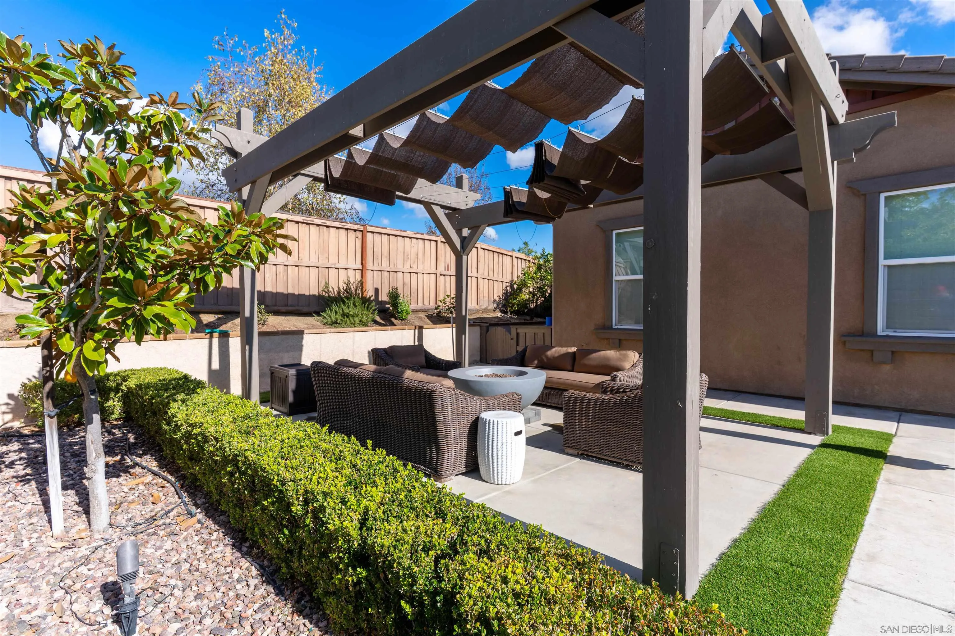 https://cdn.realtyfeed.com/cdn/127/250045258/88f1771020809637173e1f54ebdcd5e6.webp