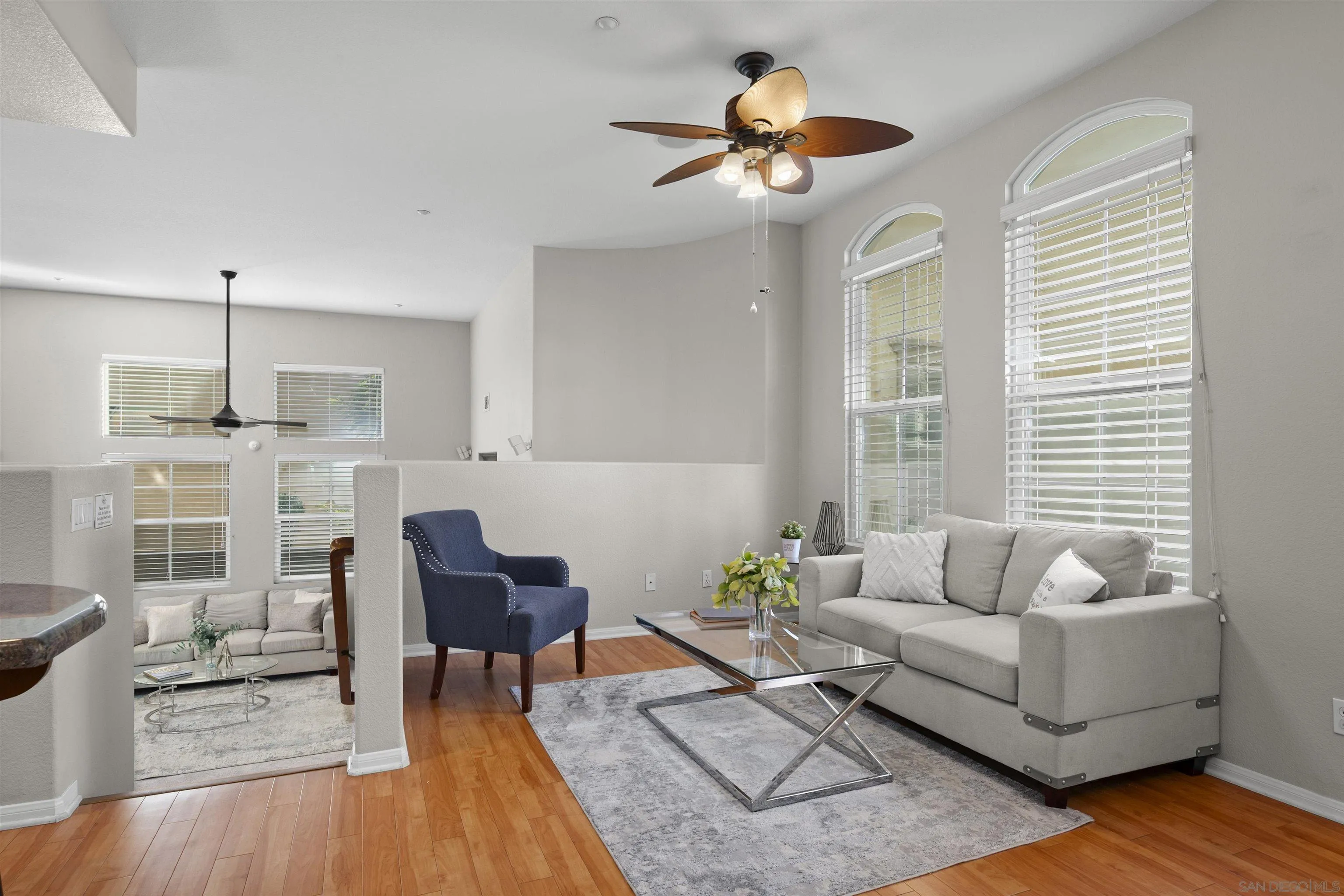 https://cdn.realtyfeed.com/cdn/127/250045270/920620da83578ee0c74692981e387dc7.webp