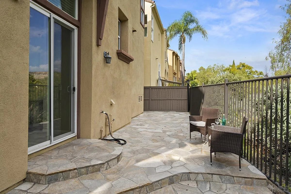https://cdn.realtyfeed.com/cdn/127/250045270/c6a5e339709a60a622225d114570f981.webp
