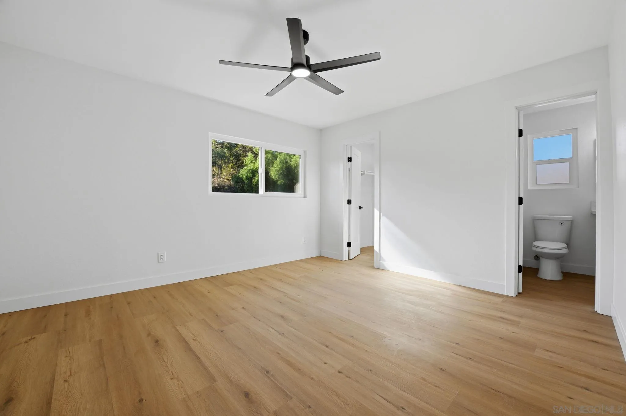 Photo #28: 250045271 Listing: Photo #28