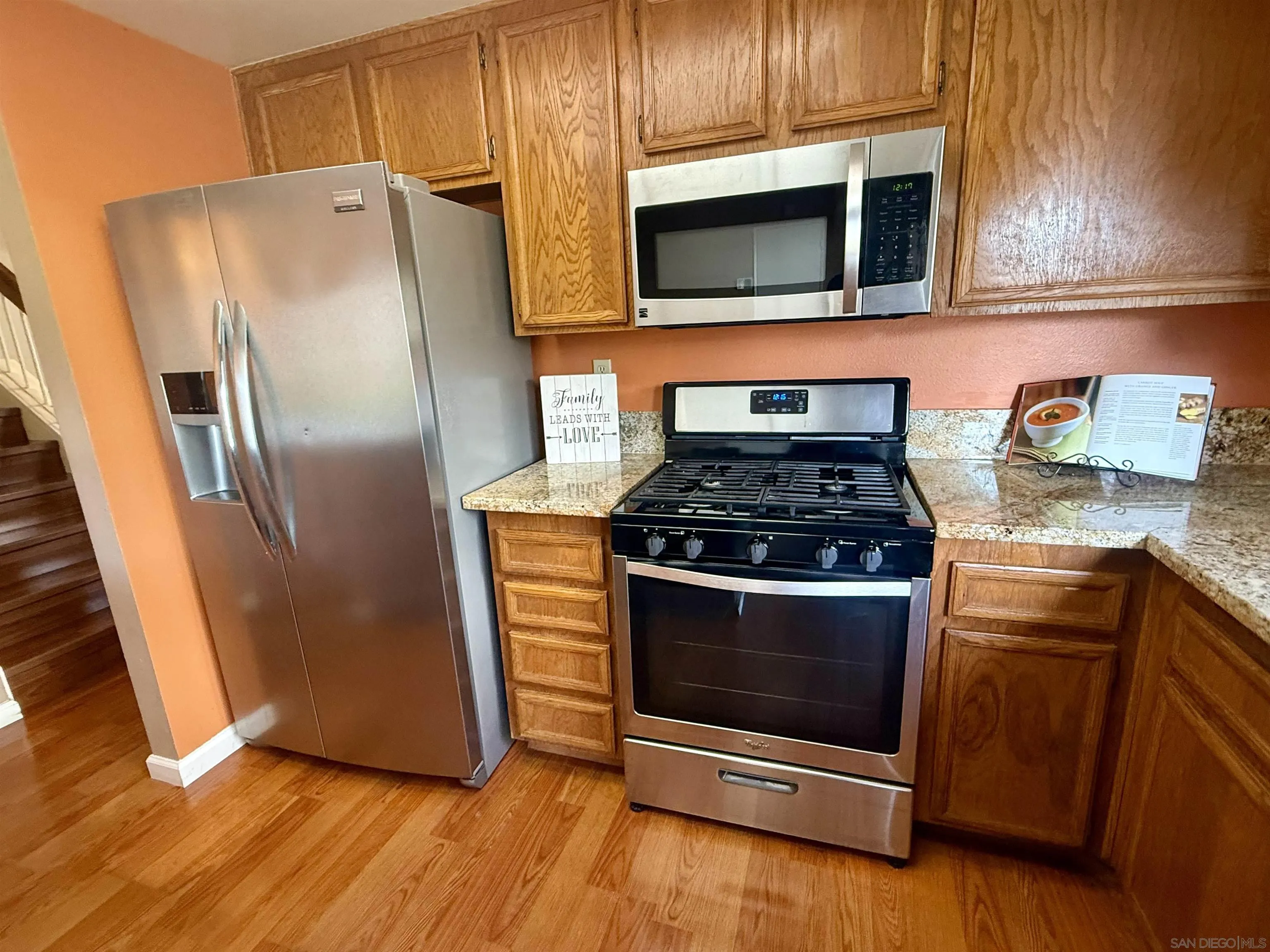 Photo #10: 250045273 Listing: Photo #10