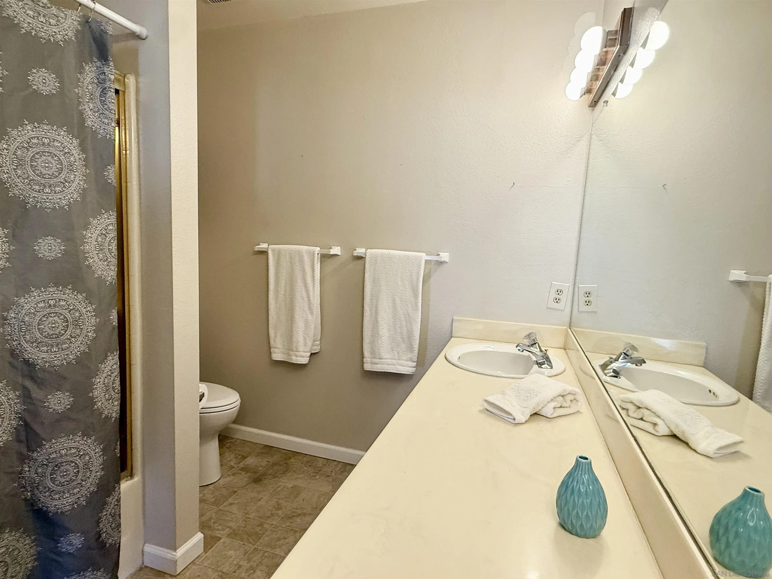 Photo #34: 250045273 Listing: Photo #34