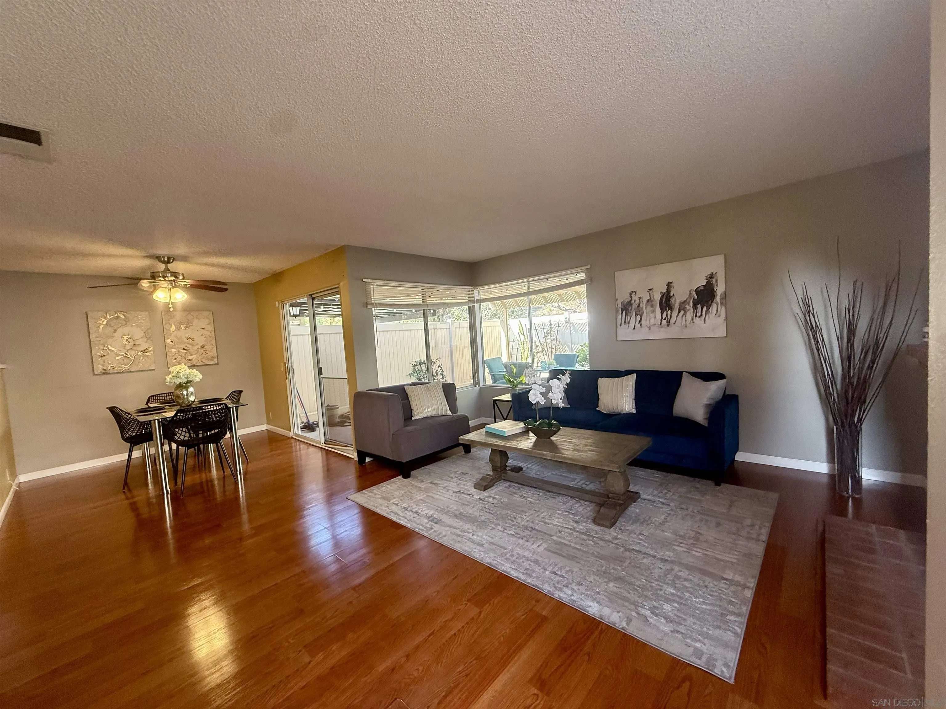 Photo #4: 250045273 Listing: Photo #4