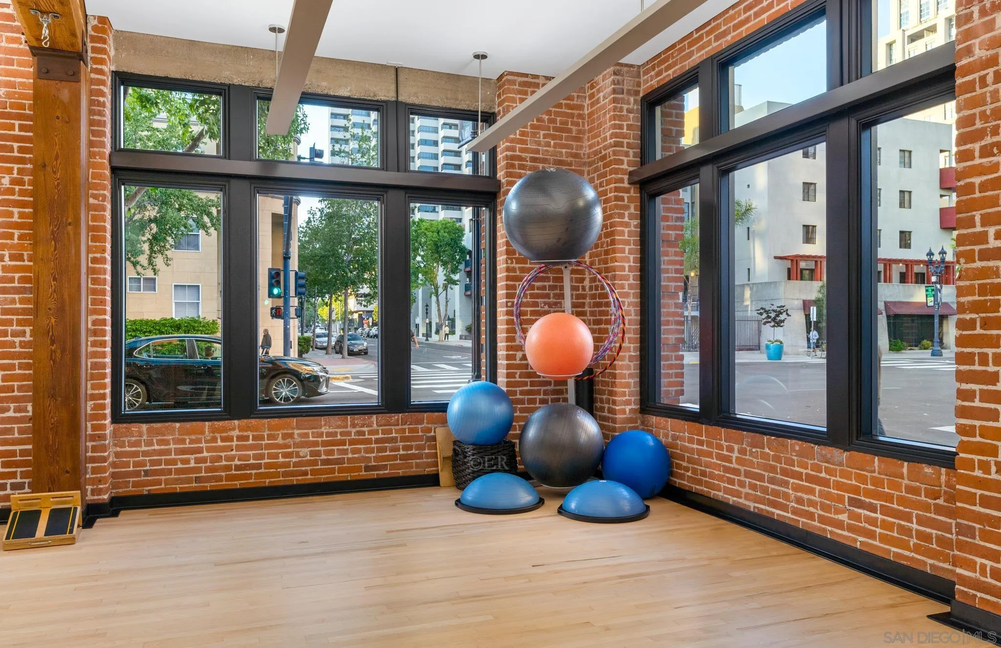 Photo #74: 250045283 Listing: Photo #74