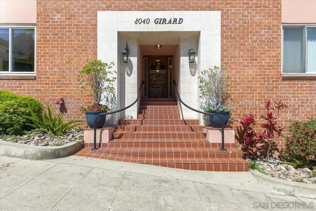 Photo #6: 250045286 Listing: Photo #6