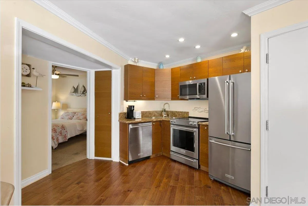 Photo #16: 250045286 Listing: Photo #16