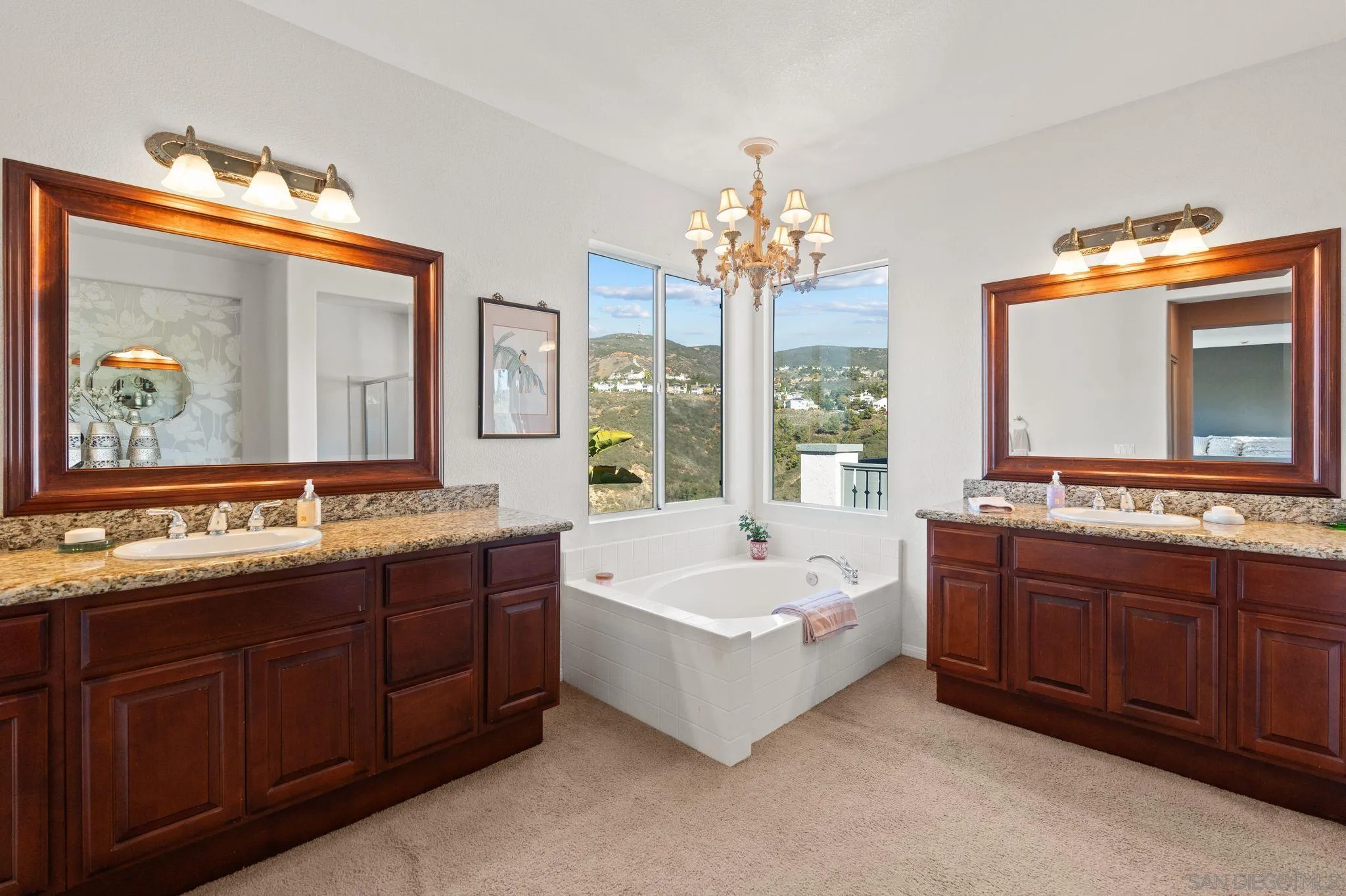 https://cdn.realtyfeed.com/cdn/127/250045293/a8f47700005d0e6f373510512c866ba6.webp
