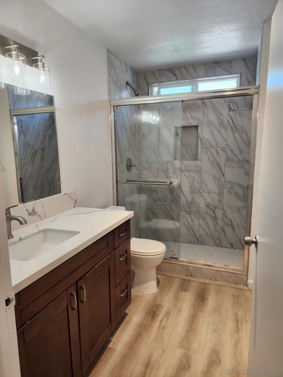 Photo #2: 250045294 Listing: Photo #2