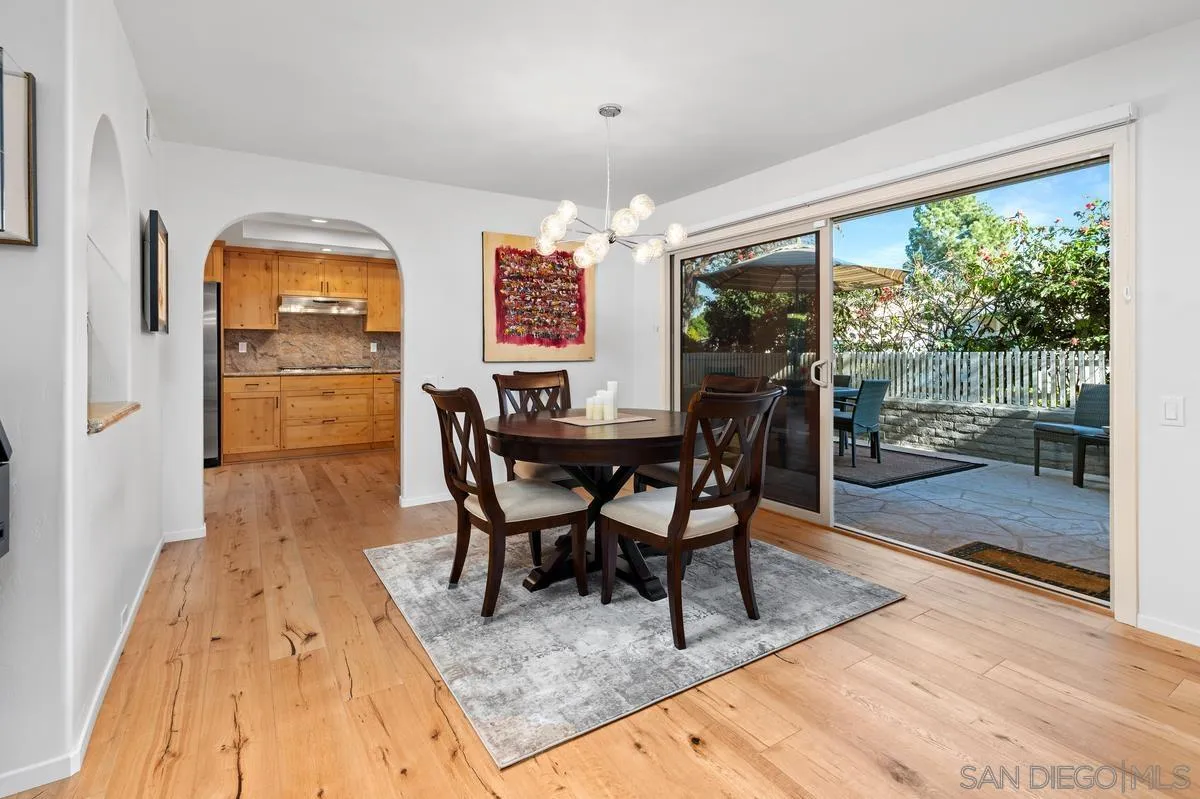 Photo #10: 250045308 Listing: Photo #10