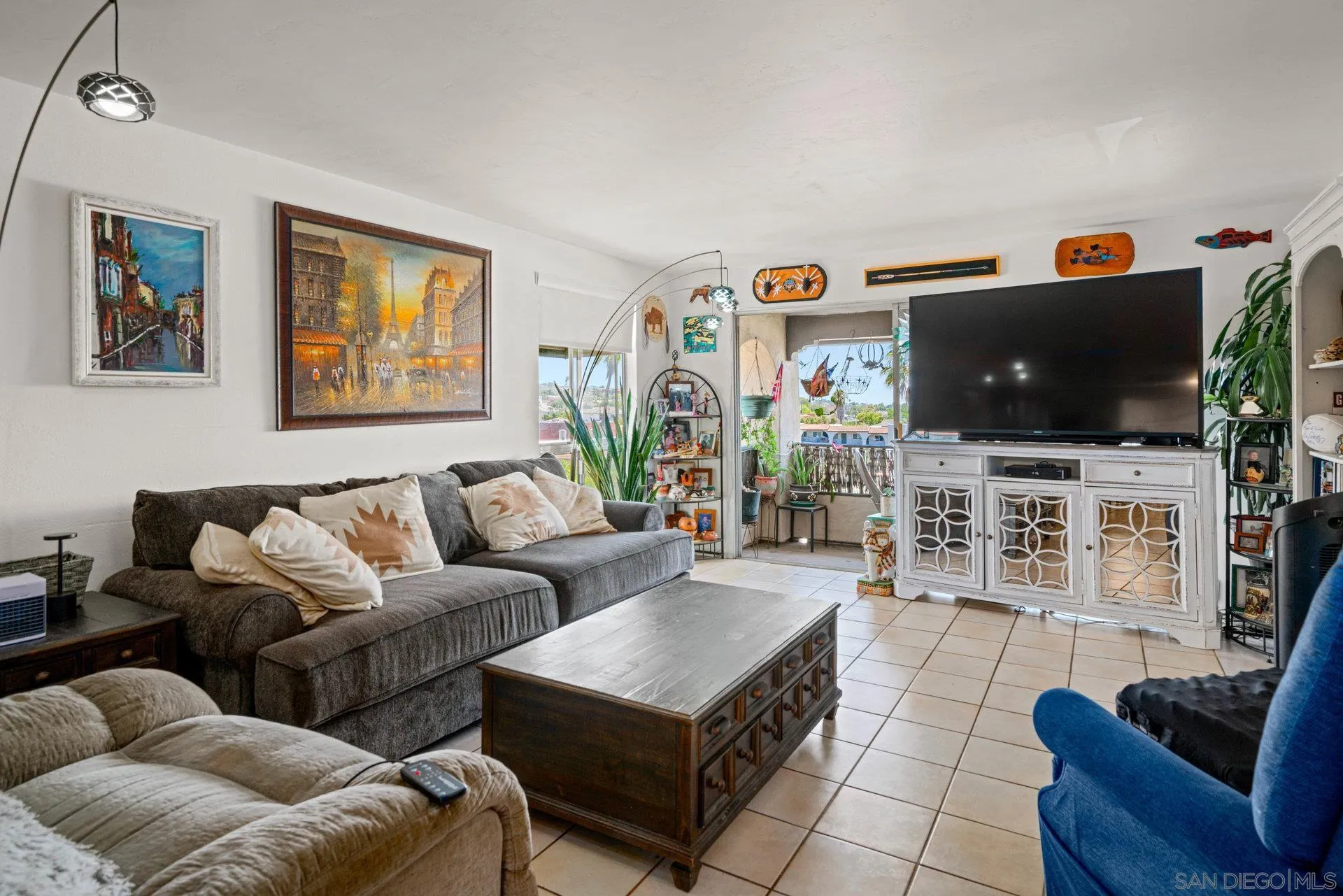 https://cdn.realtyfeed.com/cdn/127/250045313/df9255f5062f422d88d7adea5696197c.webp