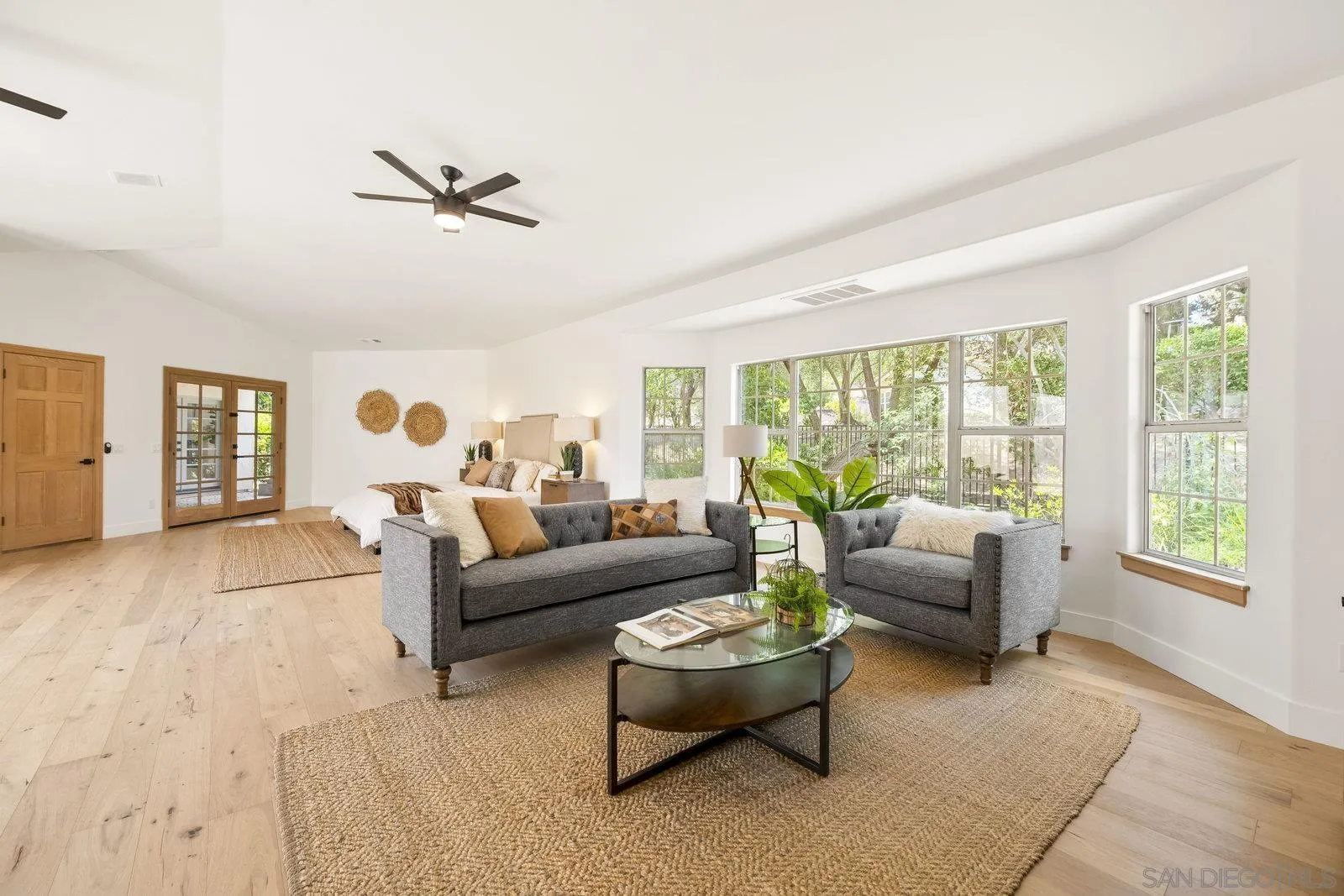 https://cdn.realtyfeed.com/cdn/127/250045323/9489ad77108a92792e5006303f517bcb.webp