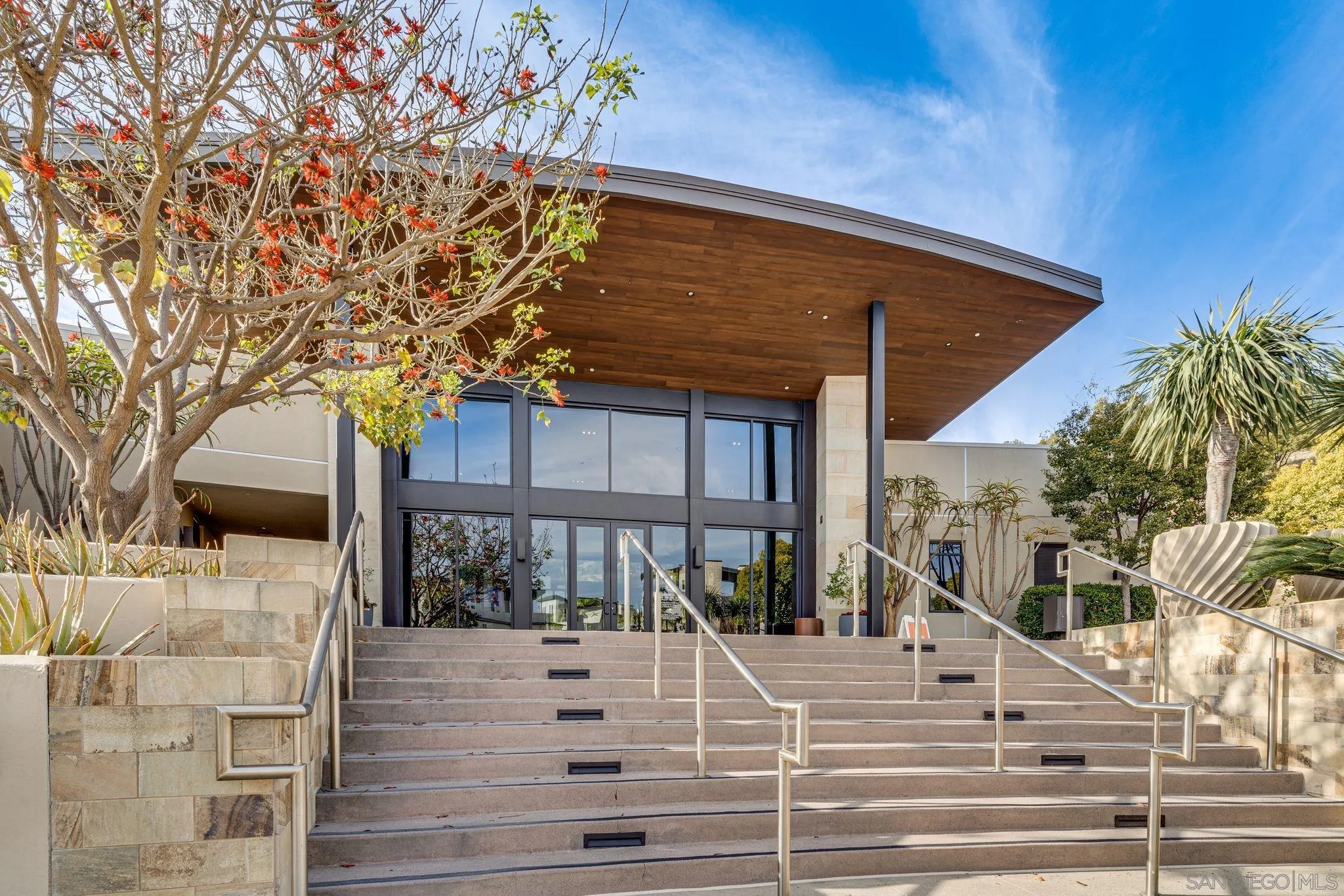 Photo #27: 250045369 Listing: Photo #27