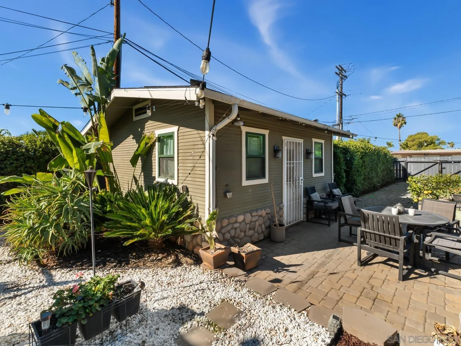 https://cdn.realtyfeed.com/cdn/127/250045373/56db6b2e07867d81066b02813ae9414b.webp