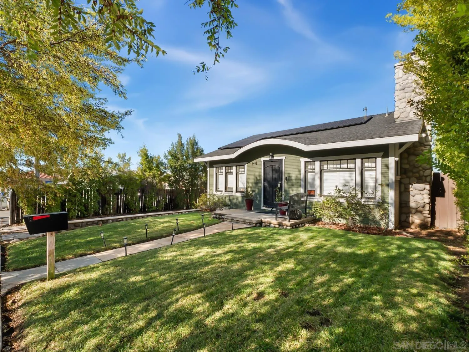 https://cdn.realtyfeed.com/cdn/127/250045373/5d71f1d575c635ee342c21fe211499e0.webp