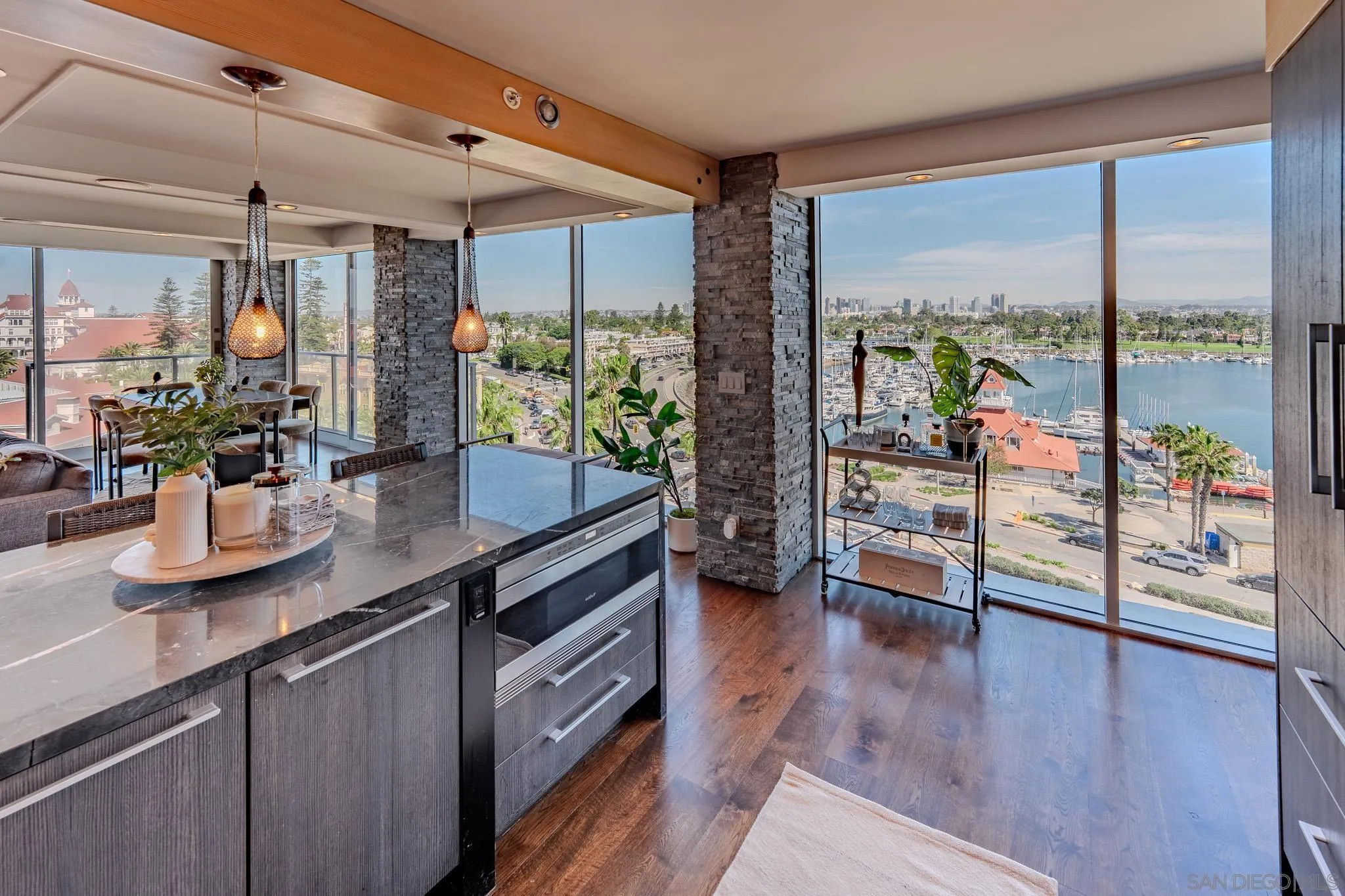 Photo #7: 250045374 Listing: Photo #7