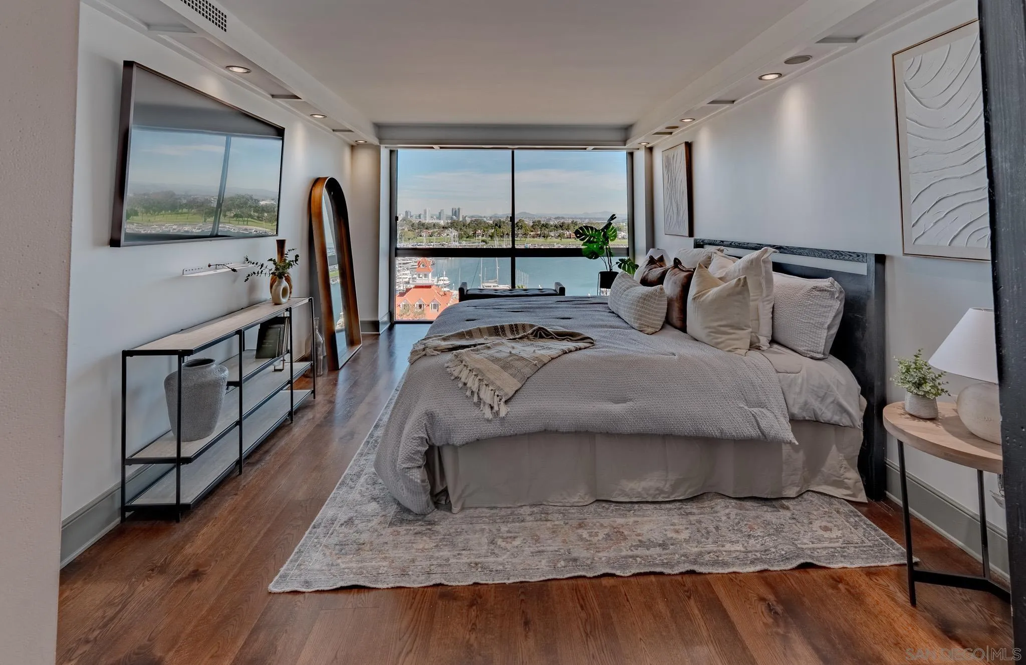 Photo #17: 250045374 Listing: Photo #17