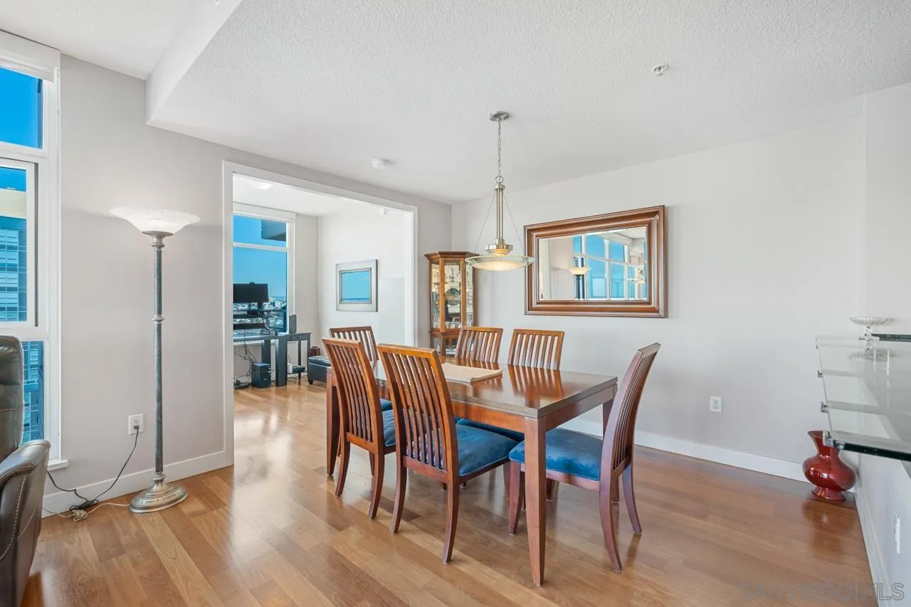 https://cdn.realtyfeed.com/cdn/127/250045381/6286e8fadadc34e076208c78d210be58.webp