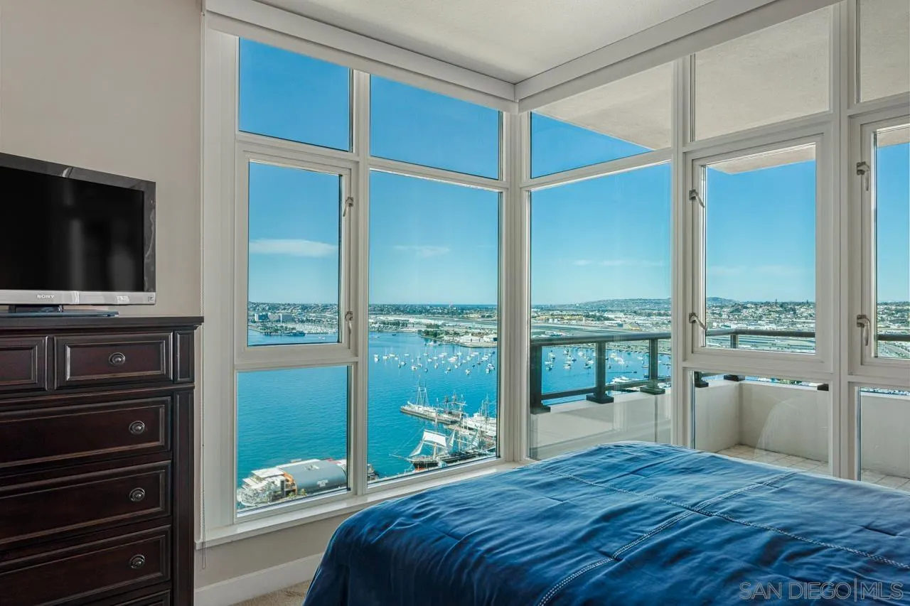 https://cdn.realtyfeed.com/cdn/127/250045381/8cfd1fb34c810bea903399144b16ef2d.webp