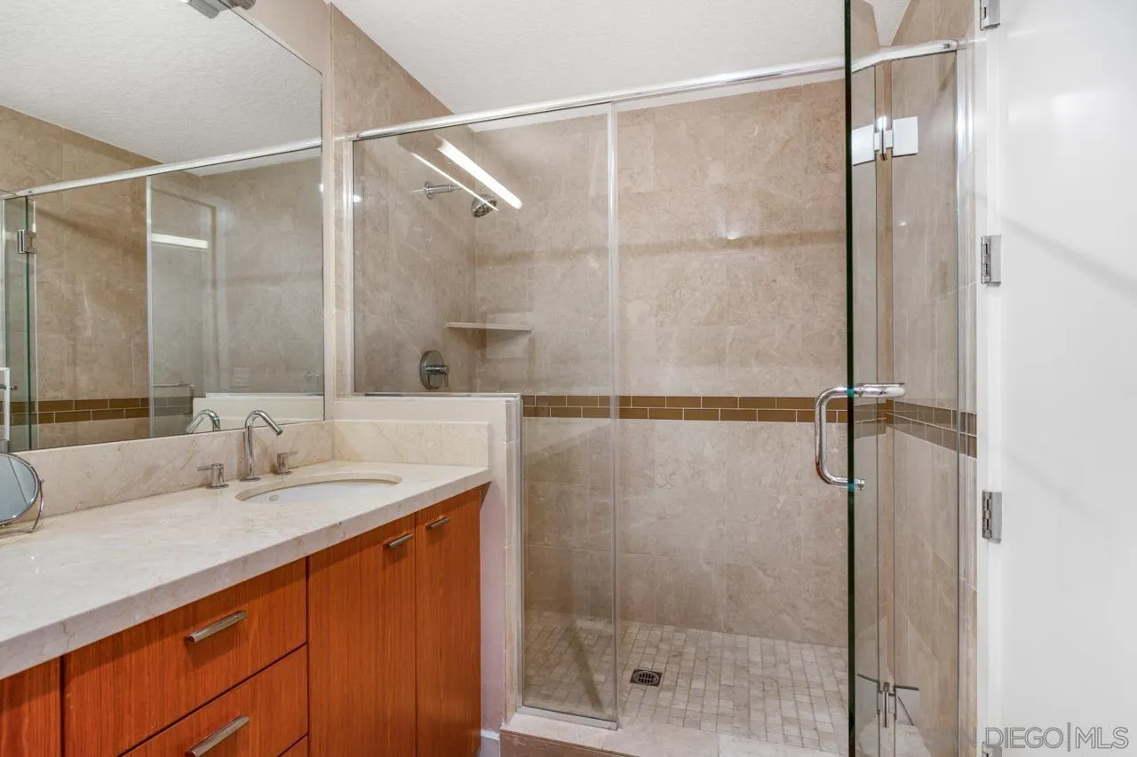 https://cdn.realtyfeed.com/cdn/127/250045381/98844c69ac7329076158a129758941e7.webp
