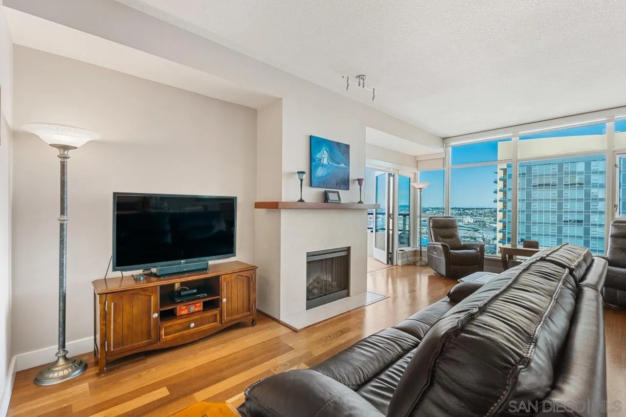 https://cdn.realtyfeed.com/cdn/127/250045381/ce7dff423666258c5bf28e7618f98344.webp
