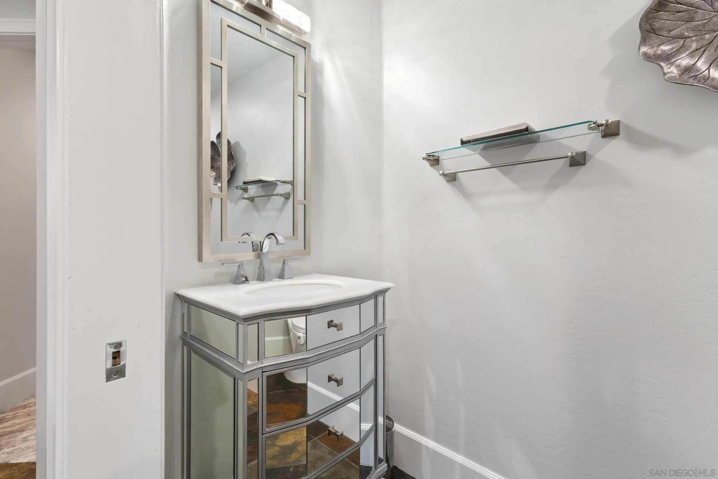 https://cdn.realtyfeed.com/cdn/127/250045382/15cda1156bfe5de3734aa4cc7b6c4139.webp