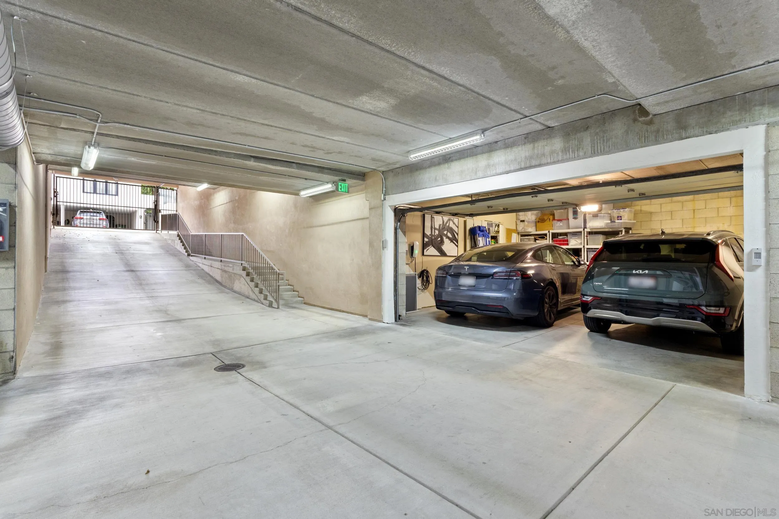 https://cdn.realtyfeed.com/cdn/127/250045382/9292bfe7d3a26b79312ca96a375f3854.webp