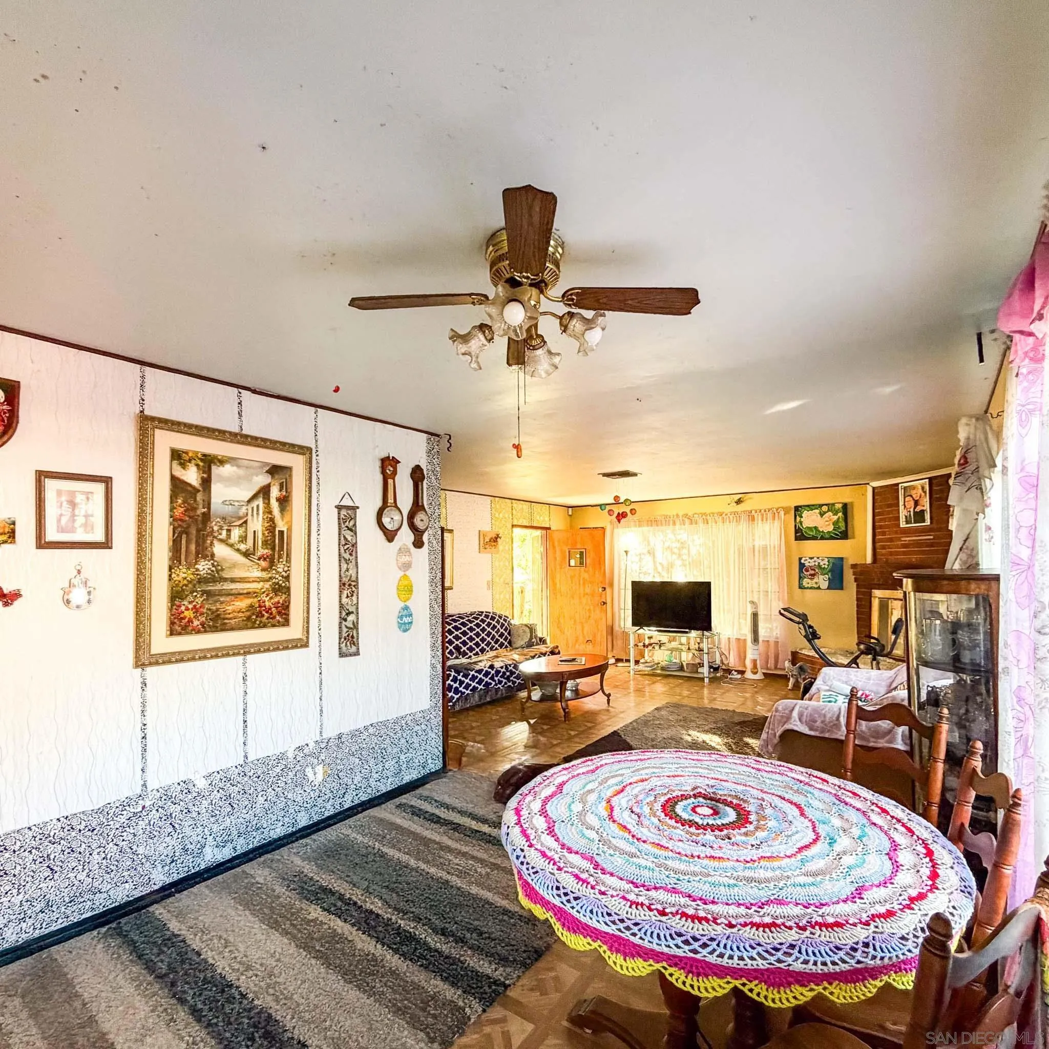 https://cdn.realtyfeed.com/cdn/127/250045392/18899b98bcb579ad22a7cbb70eaf1688.webp