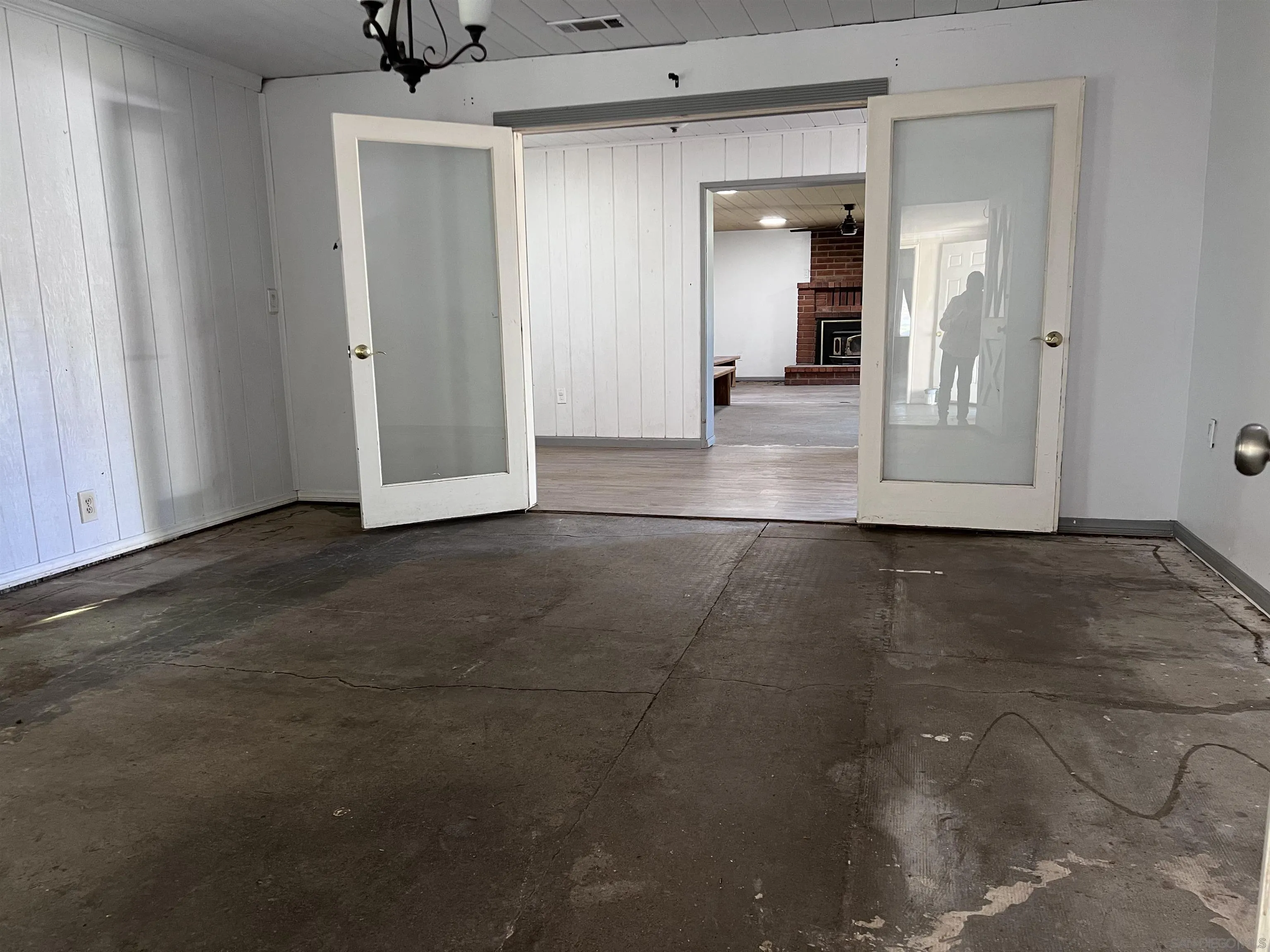 https://cdn.realtyfeed.com/cdn/127/250045393/25891fafc7bbb93c8d1080e6ab9e3108.webp