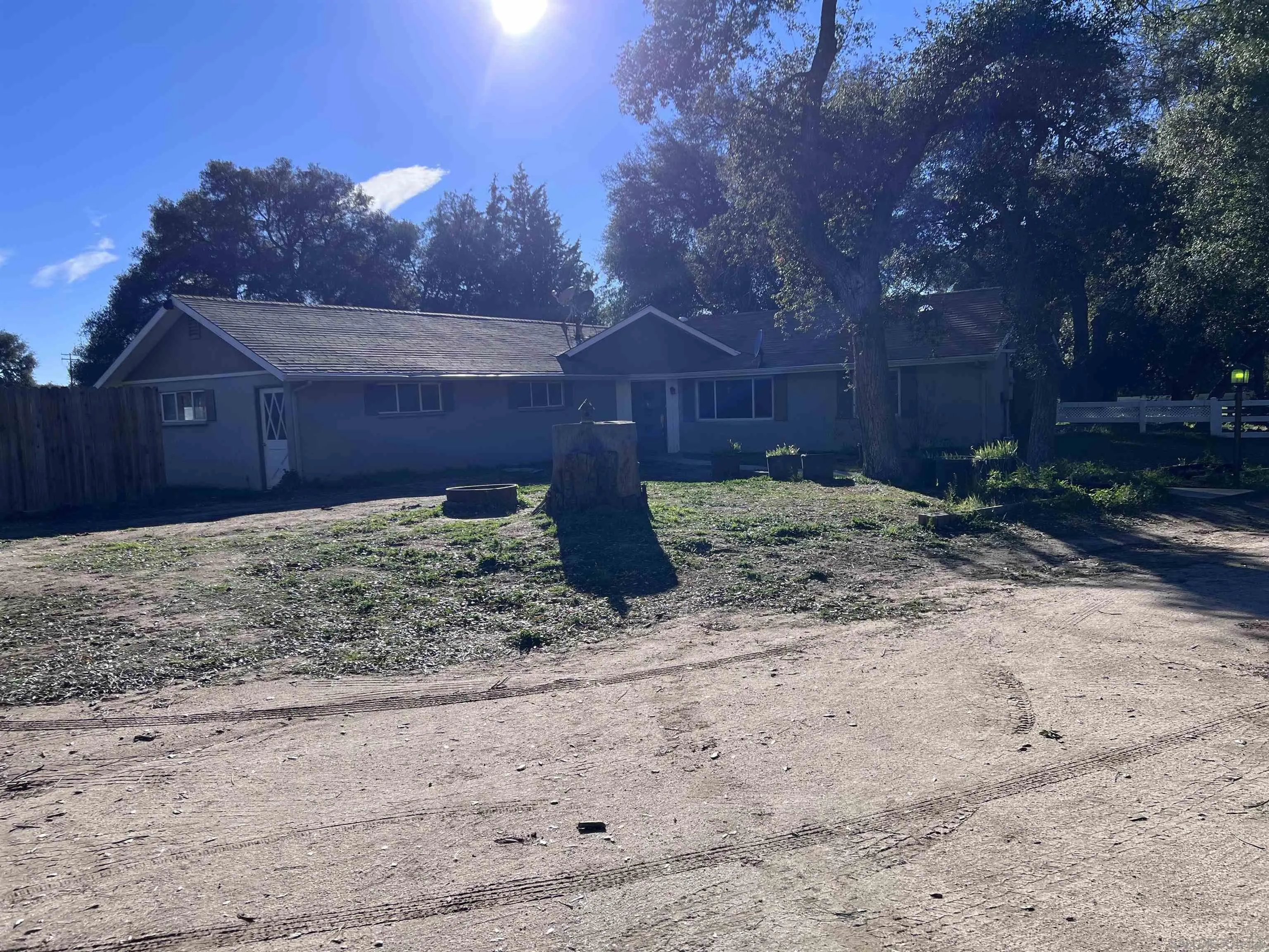 https://cdn.realtyfeed.com/cdn/127/250045393/2631ea1c9088e1279a1d307ae71d558d.webp