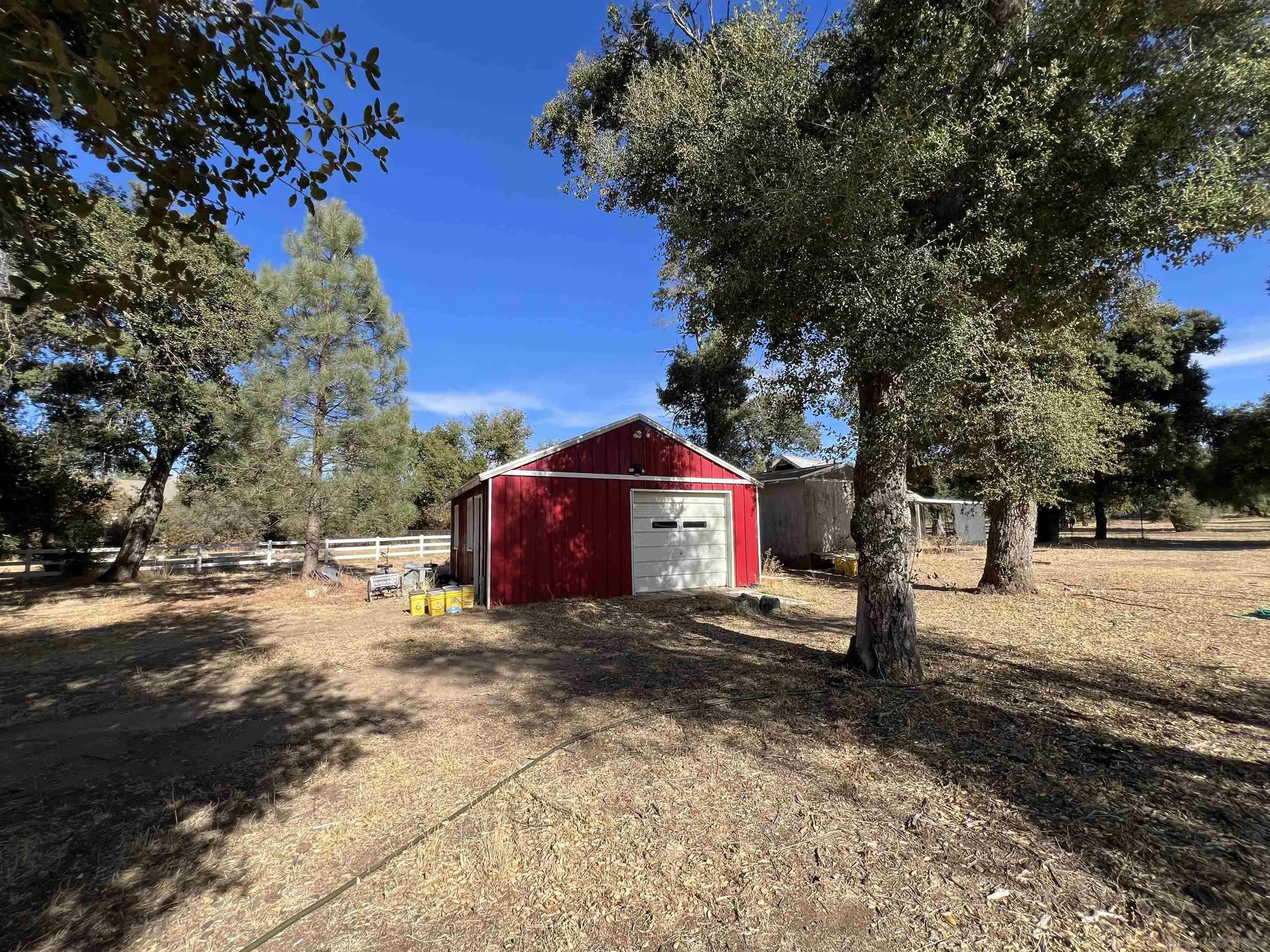 https://cdn.realtyfeed.com/cdn/127/250045393/4ec1fa6b3ad34853237a9d251d666825.webp