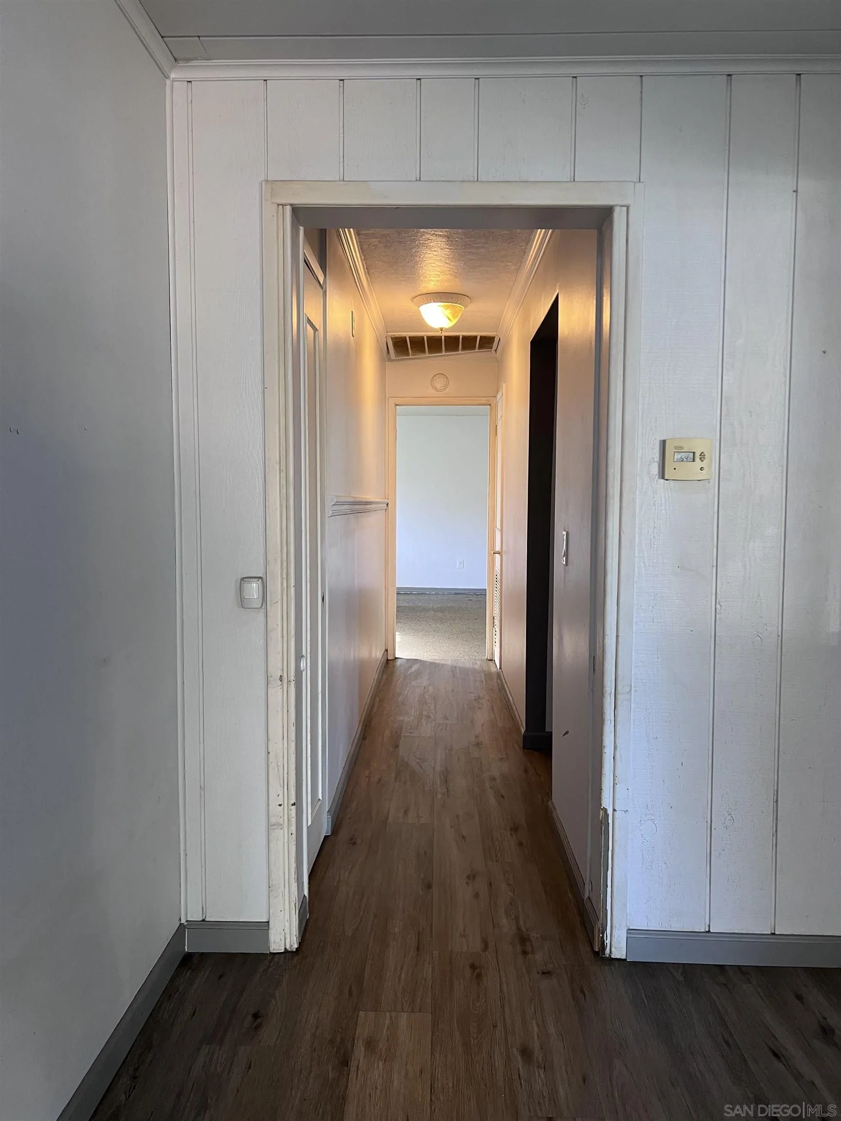 https://cdn.realtyfeed.com/cdn/127/250045393/c72cdadf9608d4bd9107ca6b0c99ea27.webp