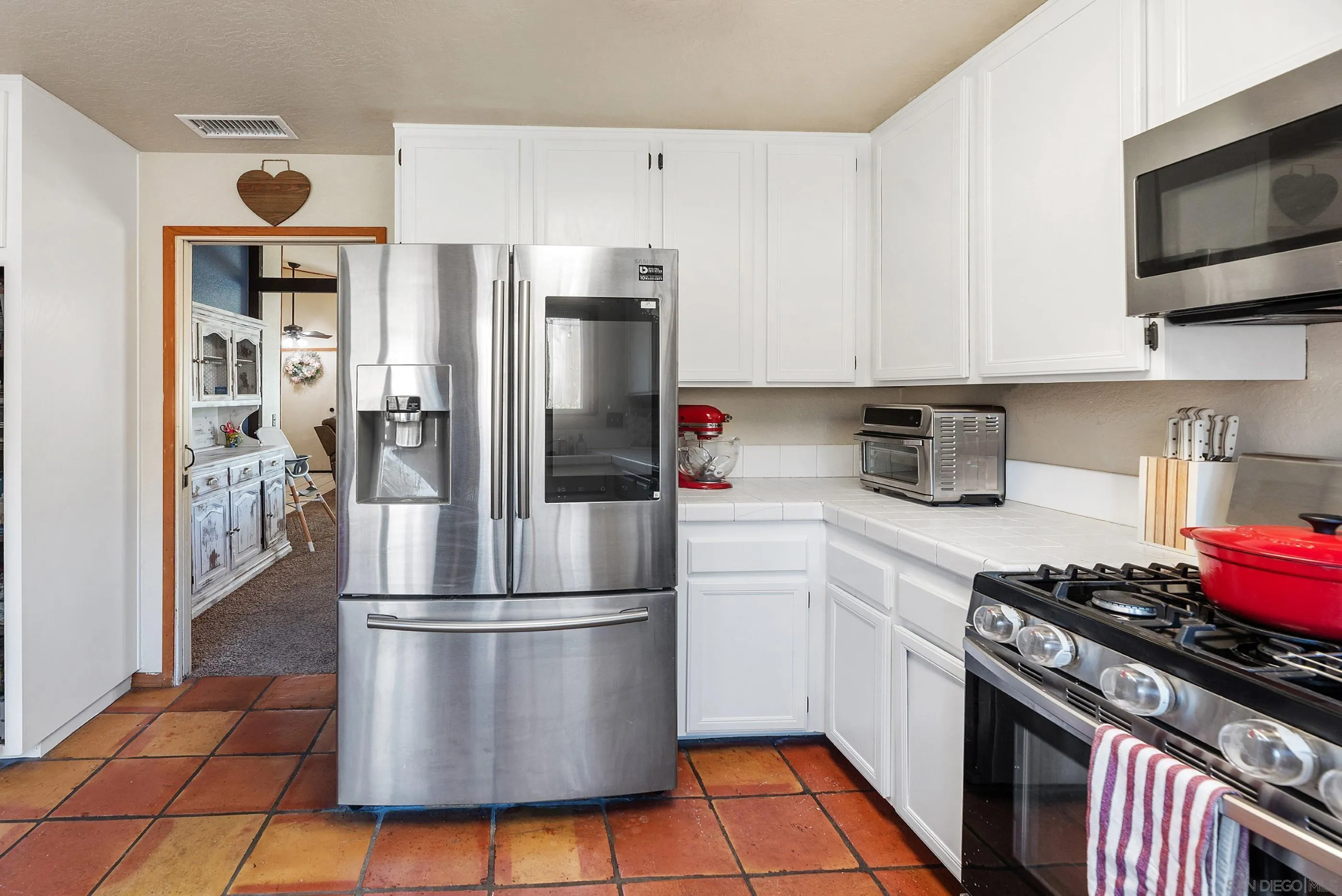 https://cdn.realtyfeed.com/cdn/127/250045396/88692f076a88f30c576ca6354c365d92.webp