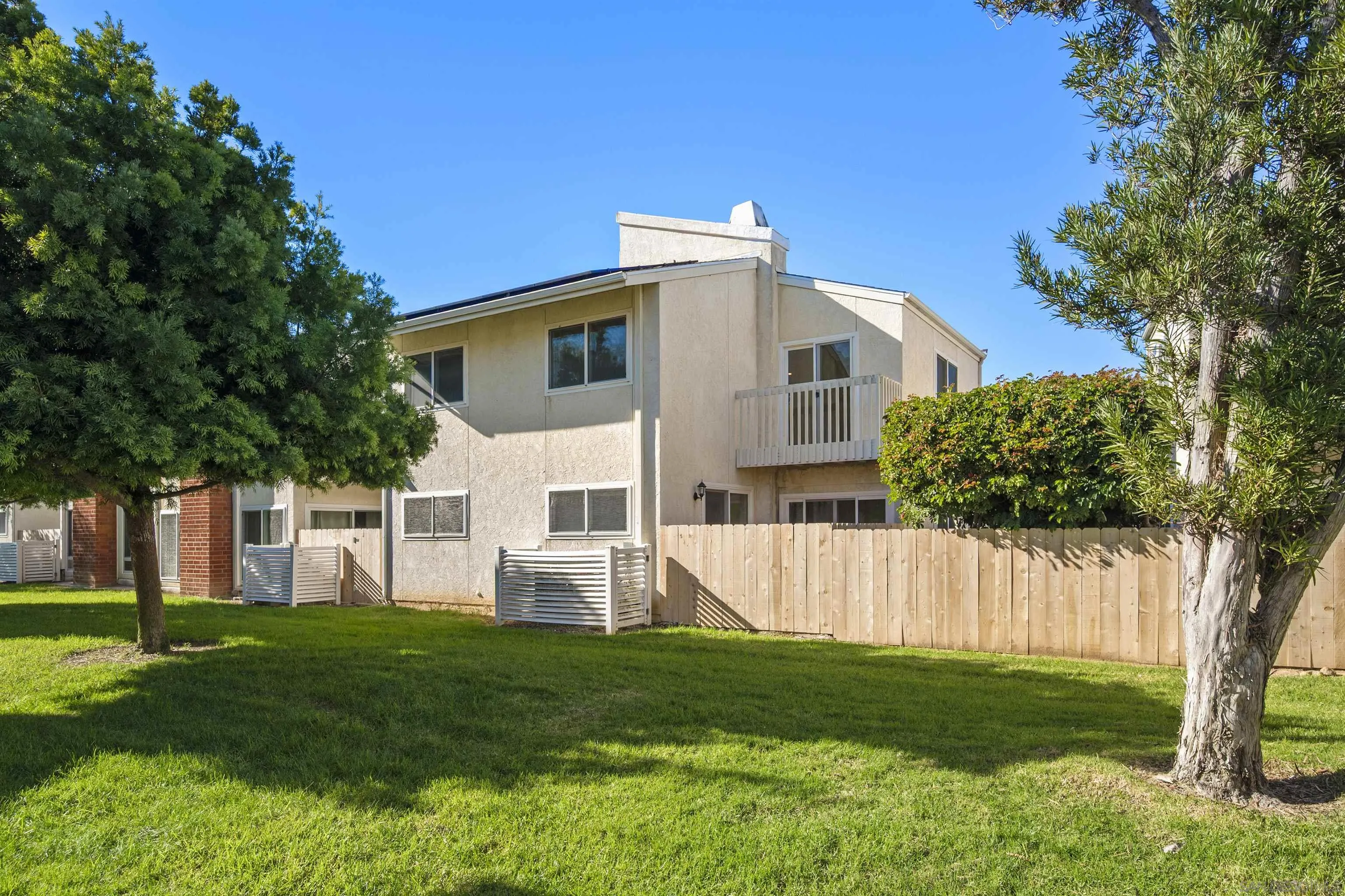 https://cdn.realtyfeed.com/cdn/127/250045398/114e1e671971956d07b66caf73951c09.webp