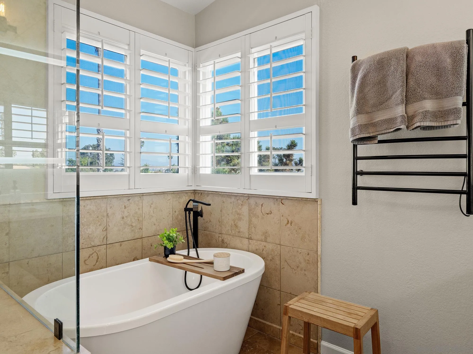 https://cdn.realtyfeed.com/cdn/127/250045420/a54309338c6a06a26590335bf3bda84e.webp