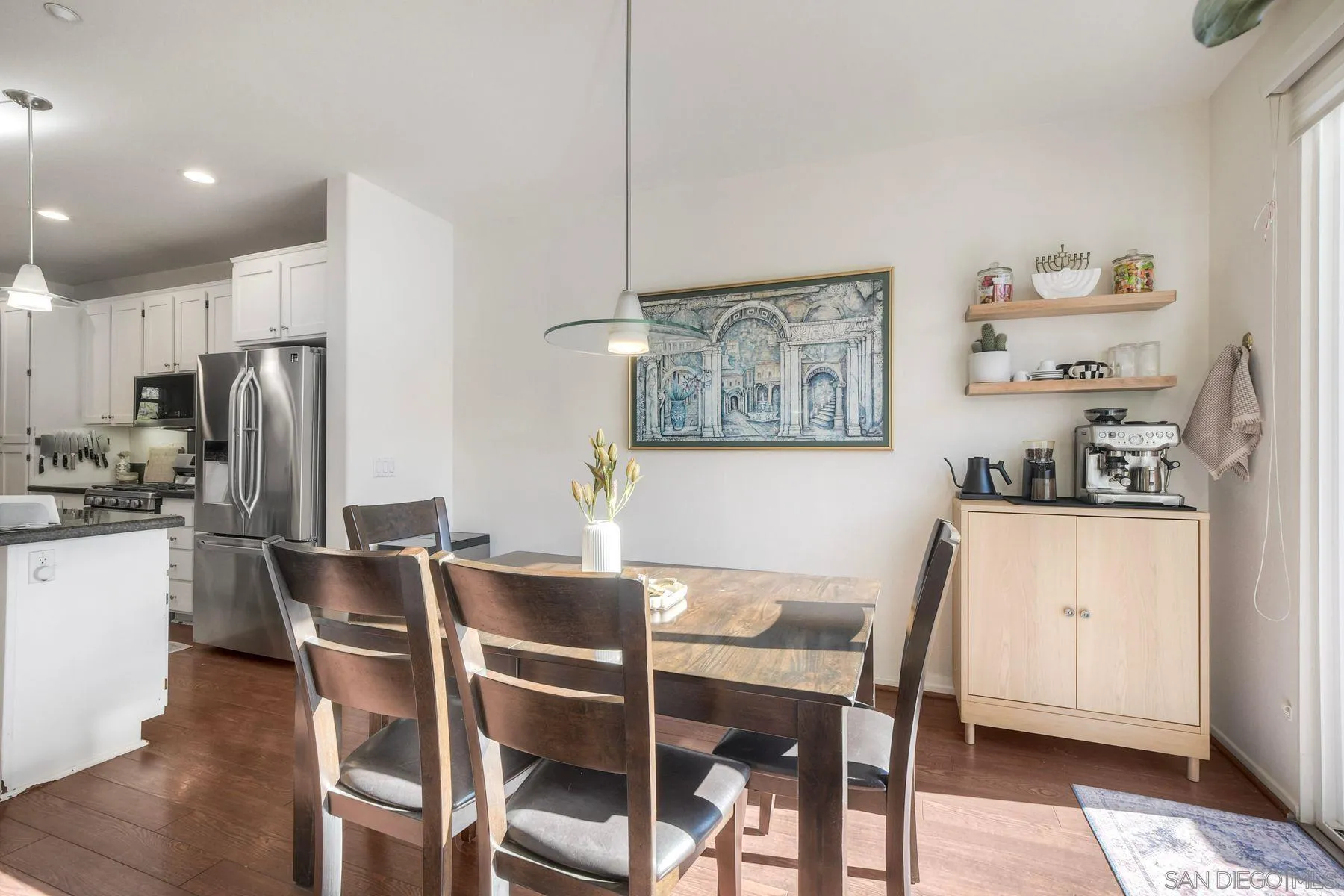 Photo #6: 250045429 Listing: Photo #6