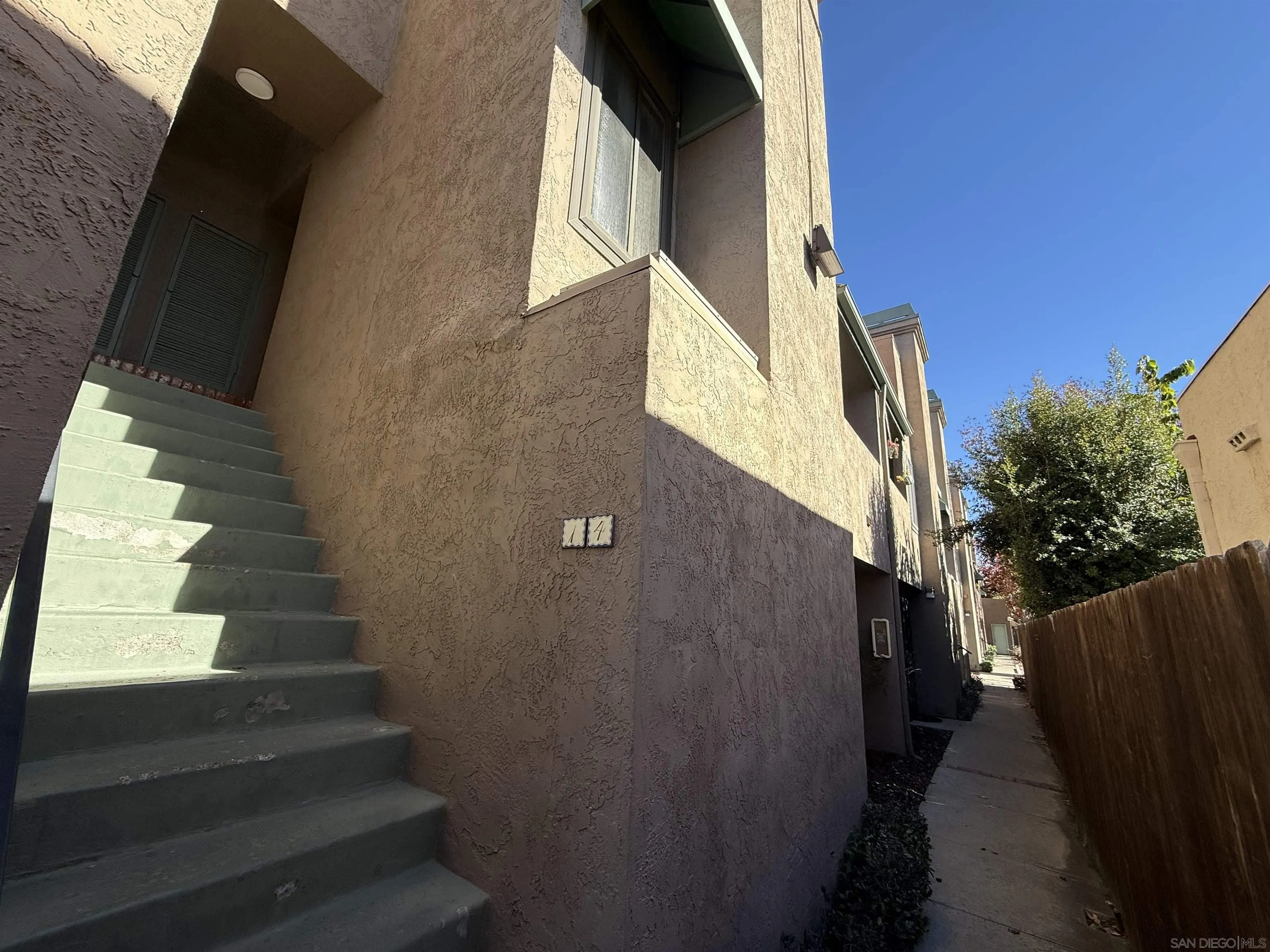 https://cdn.realtyfeed.com/cdn/127/250045443/000881677b3438dac56fe1188fb224a6.webp