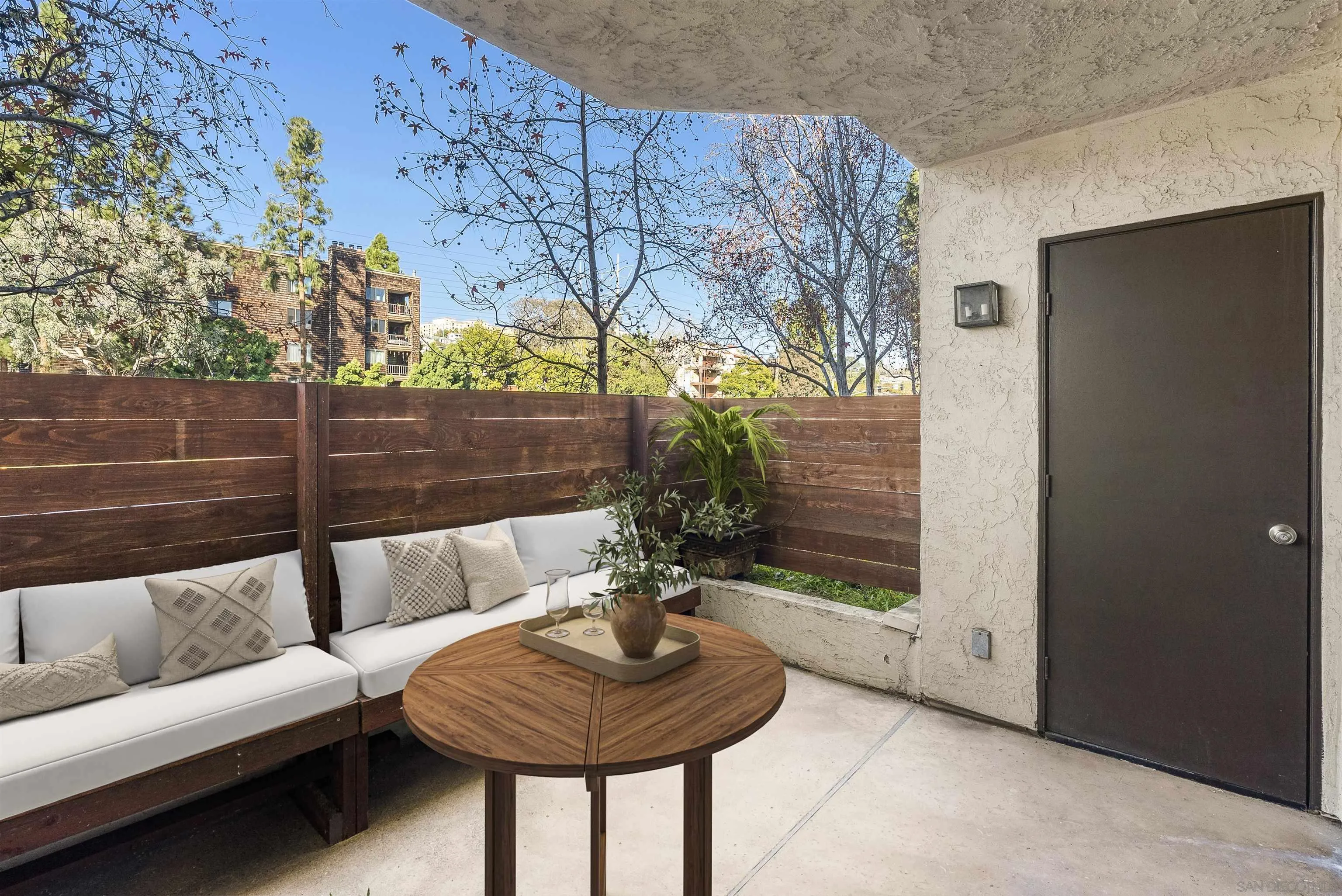 Photo #12: 250045459 Listing: Photo #12