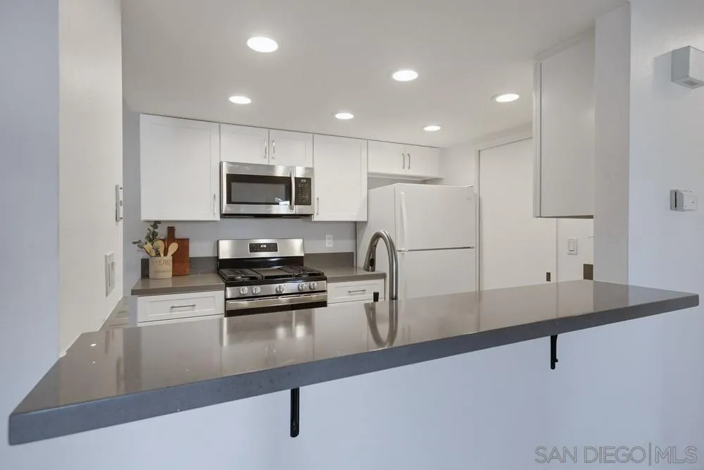 https://cdn.realtyfeed.com/cdn/127/250045460/98088849dd7b3e7fb4392e6f1646614e.webp