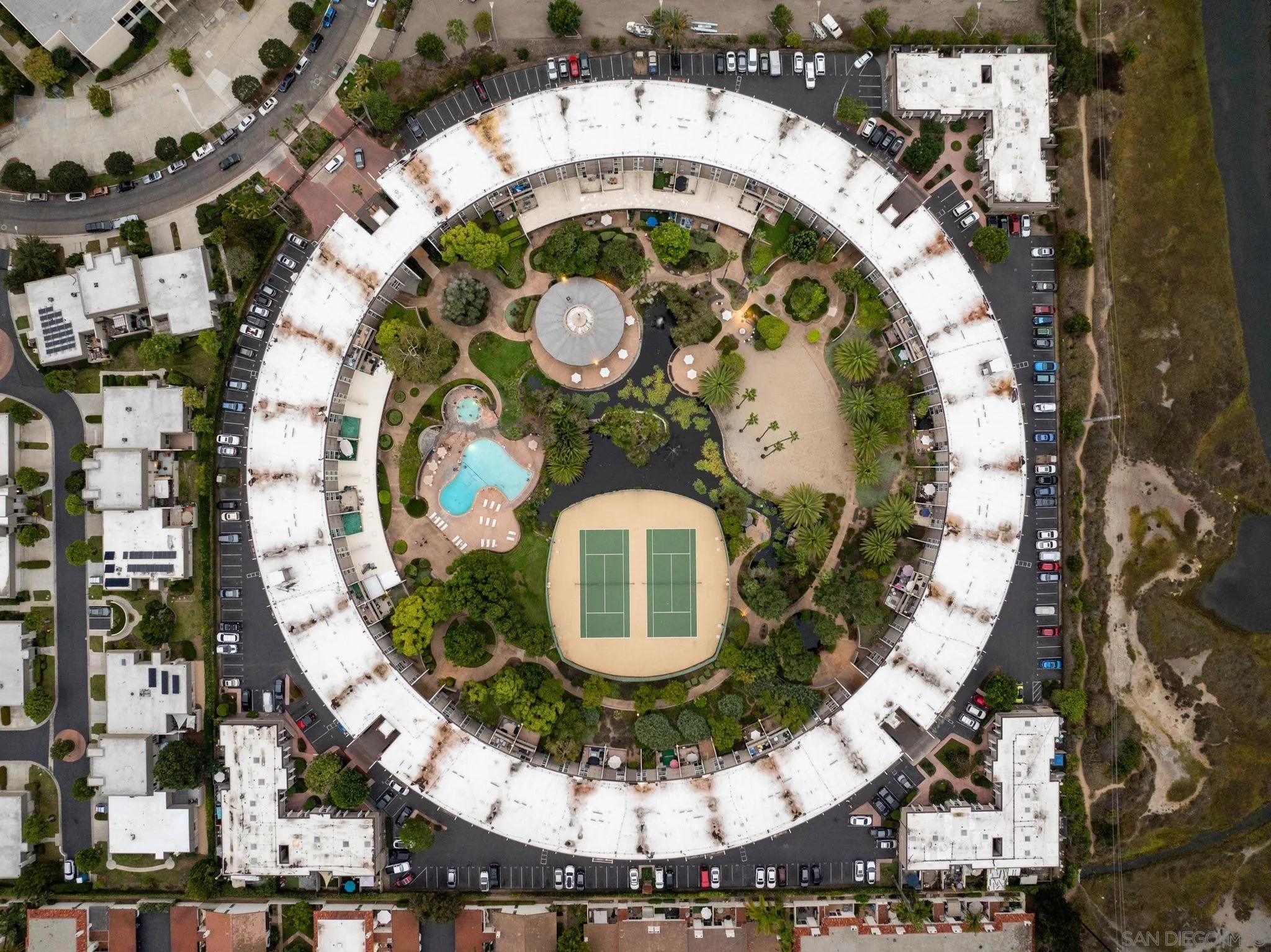 Photo #2: 250045465 Listing: Photo #2